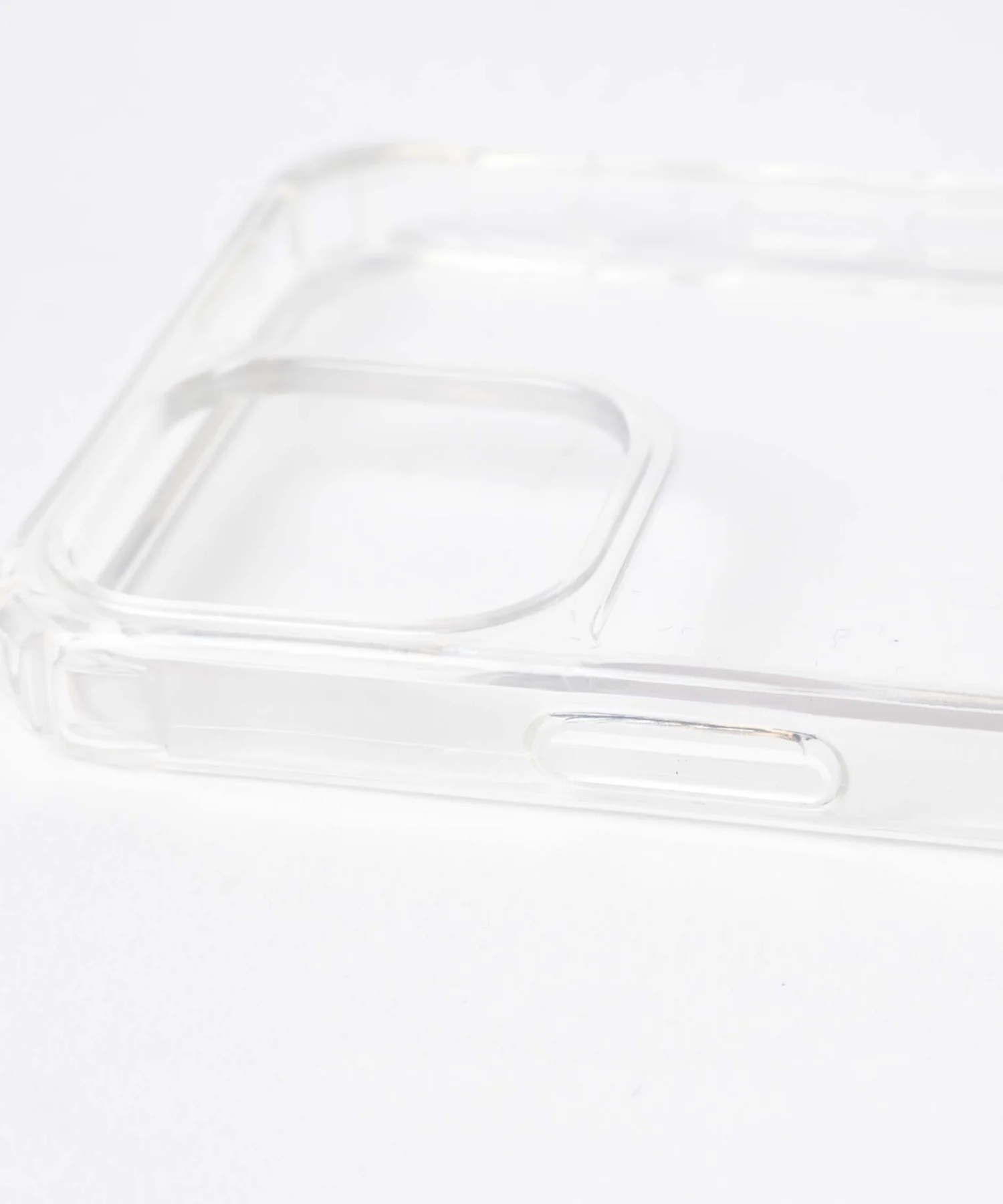 ストラップホール付きクリアiphoneケース - Image 26