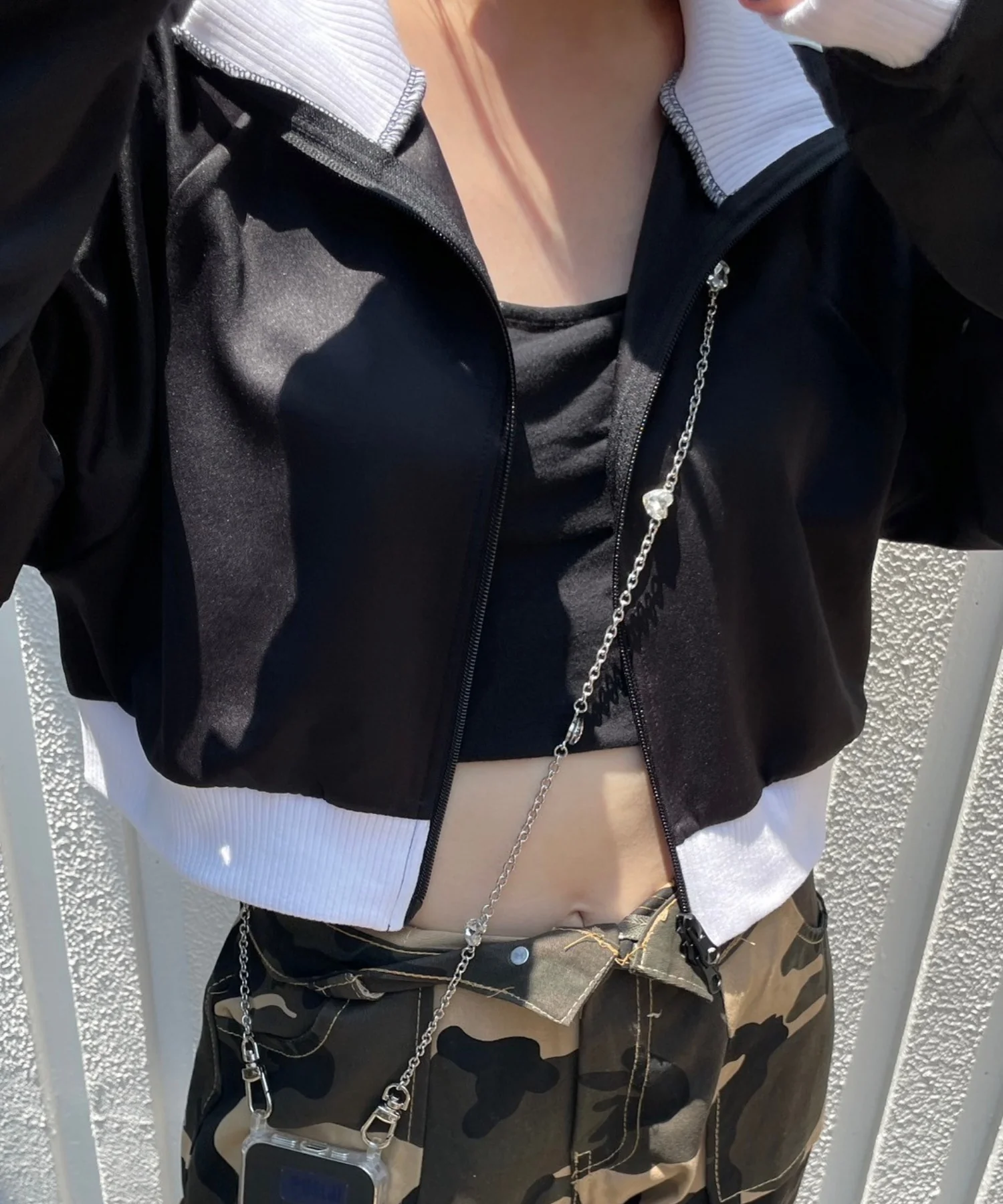 ビジューチェーンストラップ - Image 3