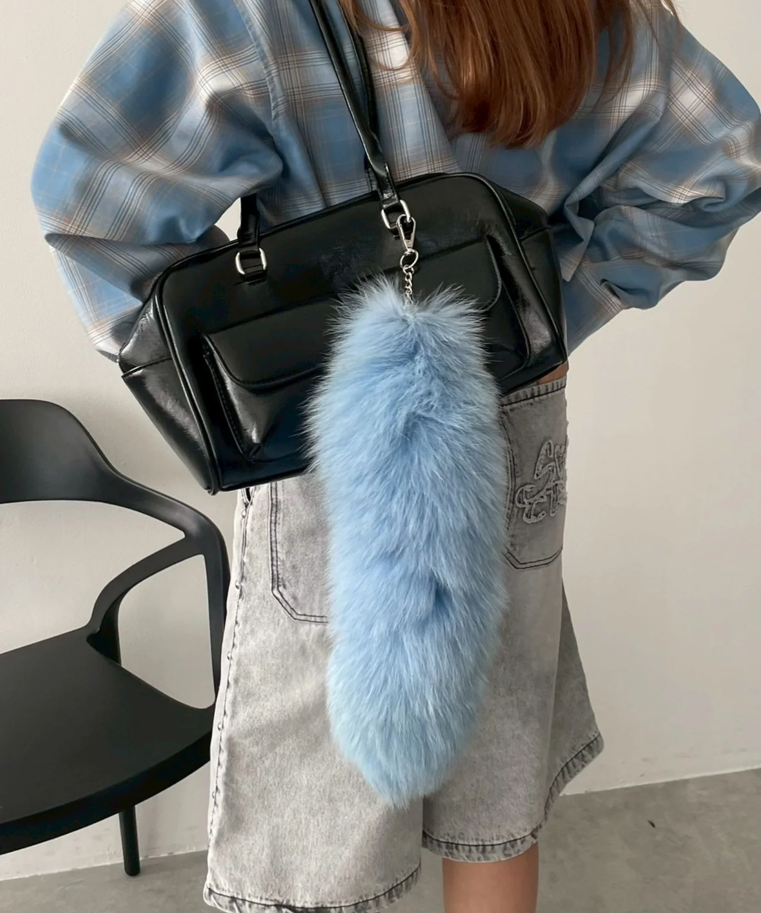 BIGファーしっぽキーホルダー - Image 3