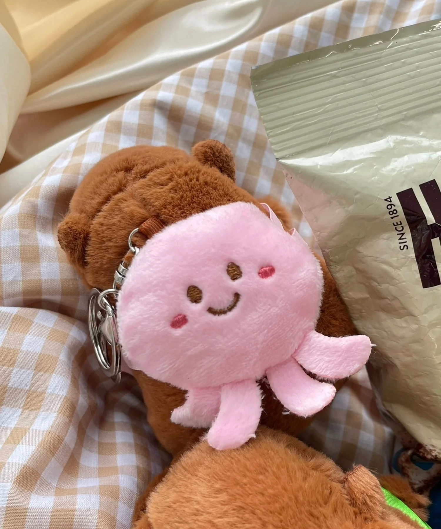 リュックカピバラぬいぐるみキーホルダー - Image 12