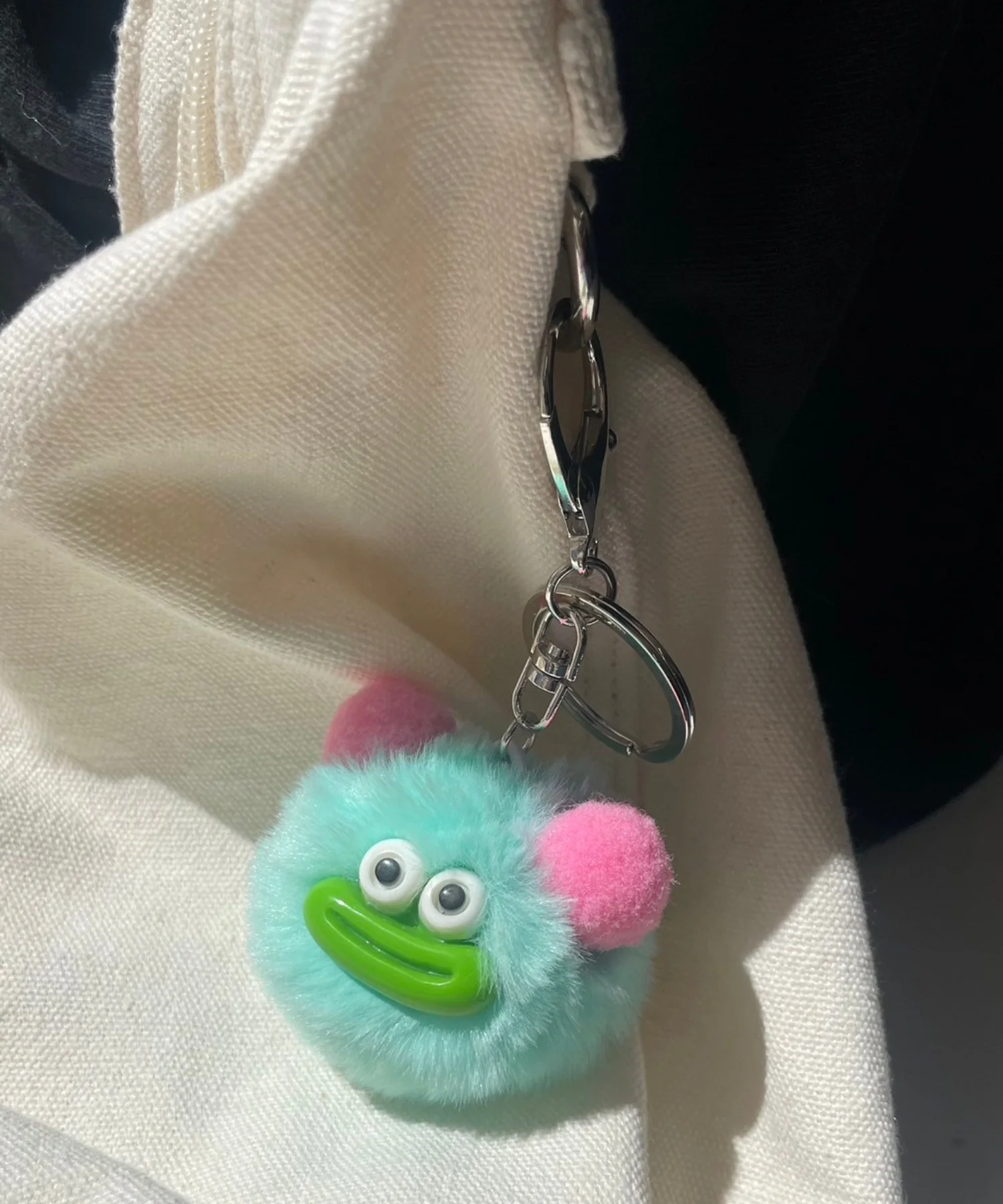ミニくまくまモンスターぬいぐるみキーホルダー - Image 6