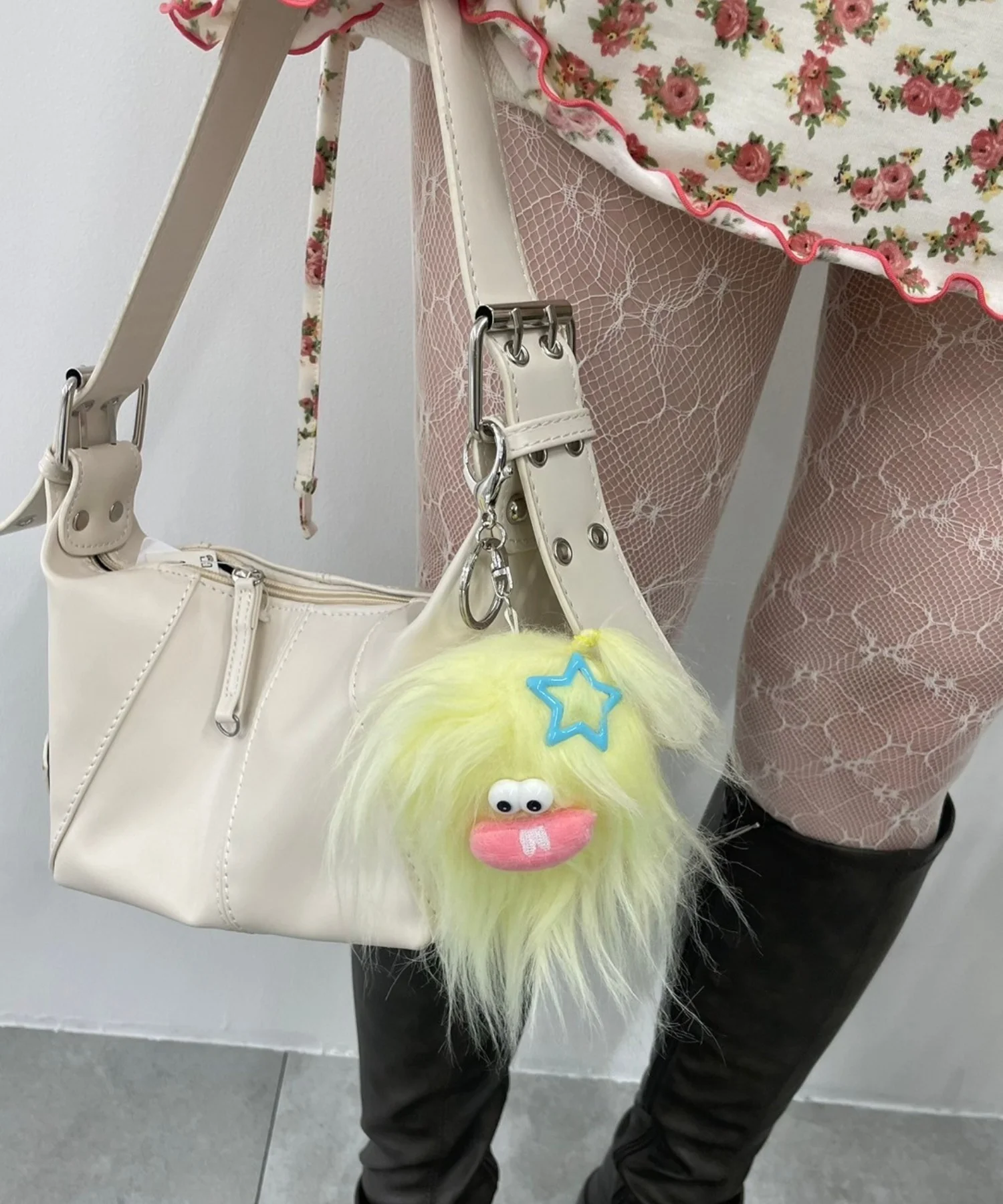 プリティコギャルモンスターぬいぐるみキーホルダー - Image 7
