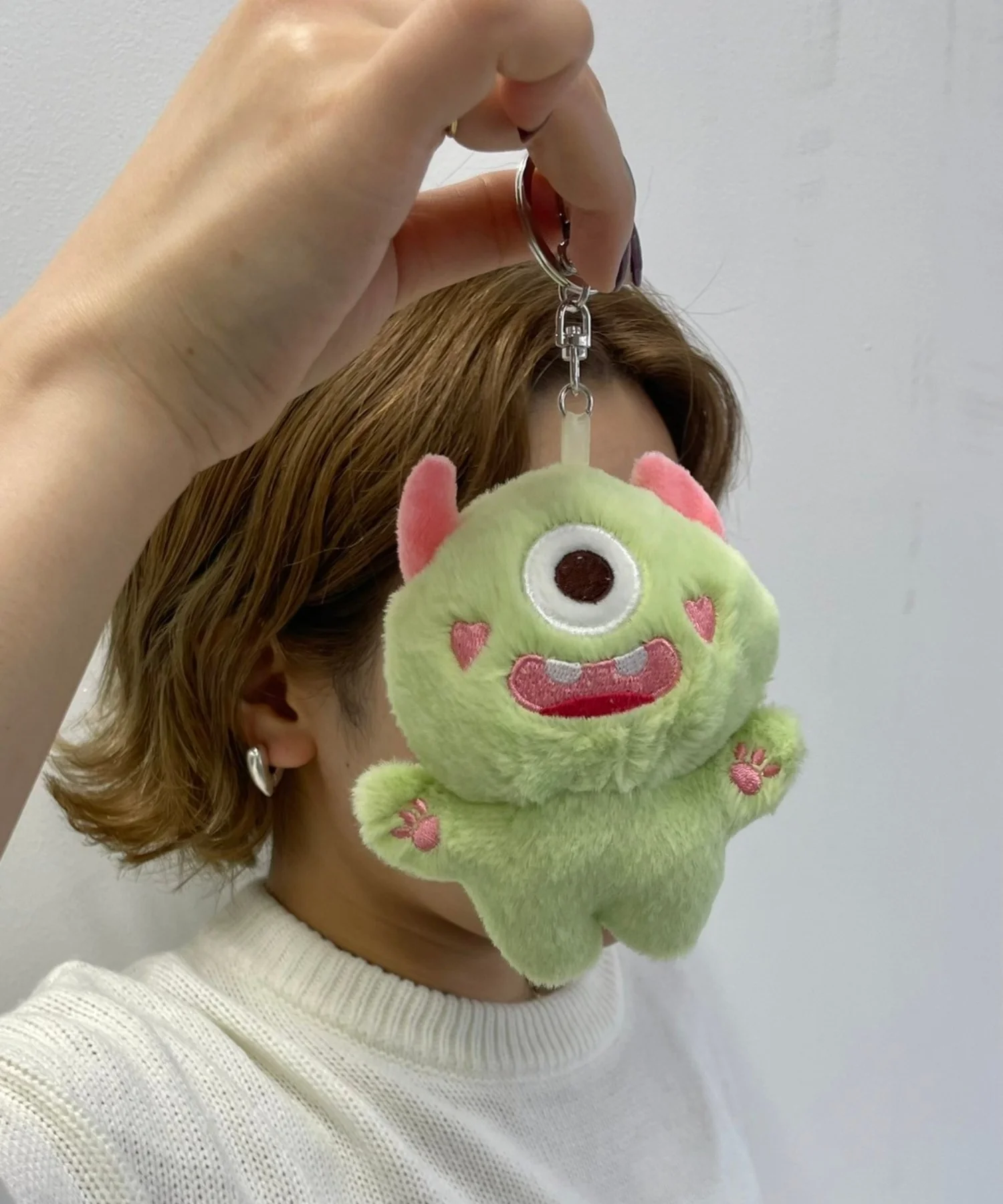 ハッピーモンスターぬいぐるみキーホルダー - Image 2