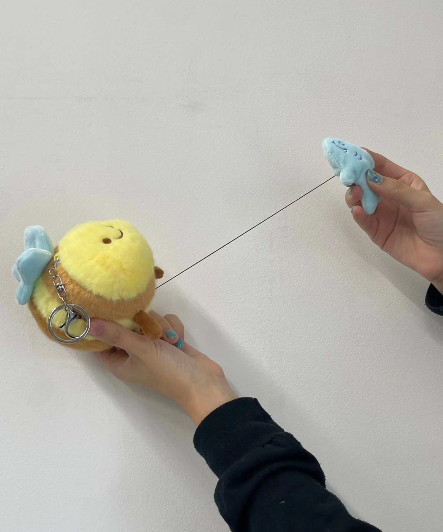 にこにこみつばちぬいぐるみキーホルダー - Image 4