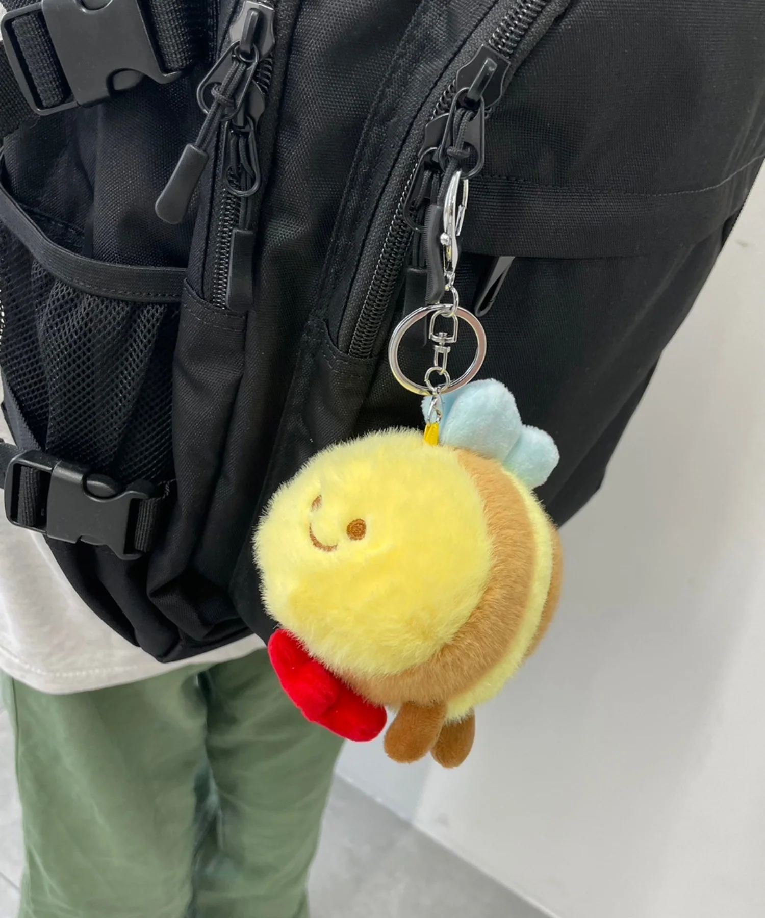 にこにこみつばちぬいぐるみキーホルダー - Image 6