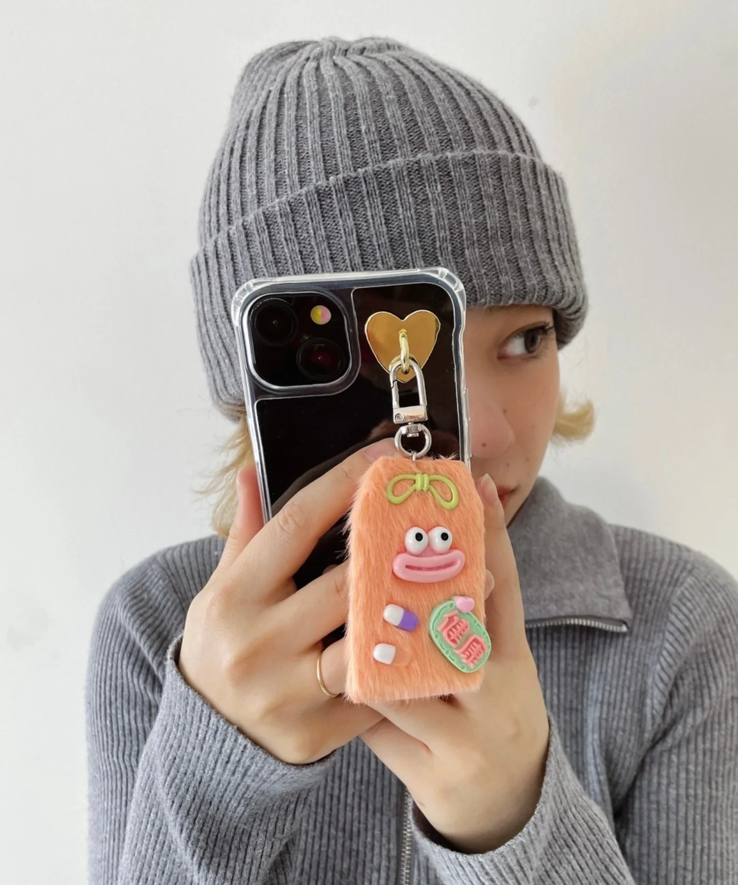 ミニラッキーチャームモンスターぬいぐるみキーホルダー