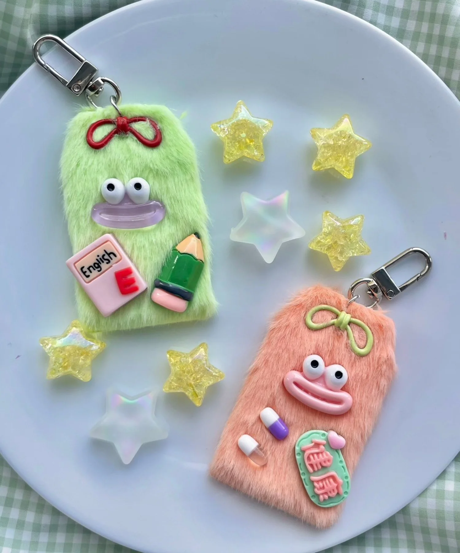 ミニラッキーチャームモンスターぬいぐるみキーホルダー - Image 10