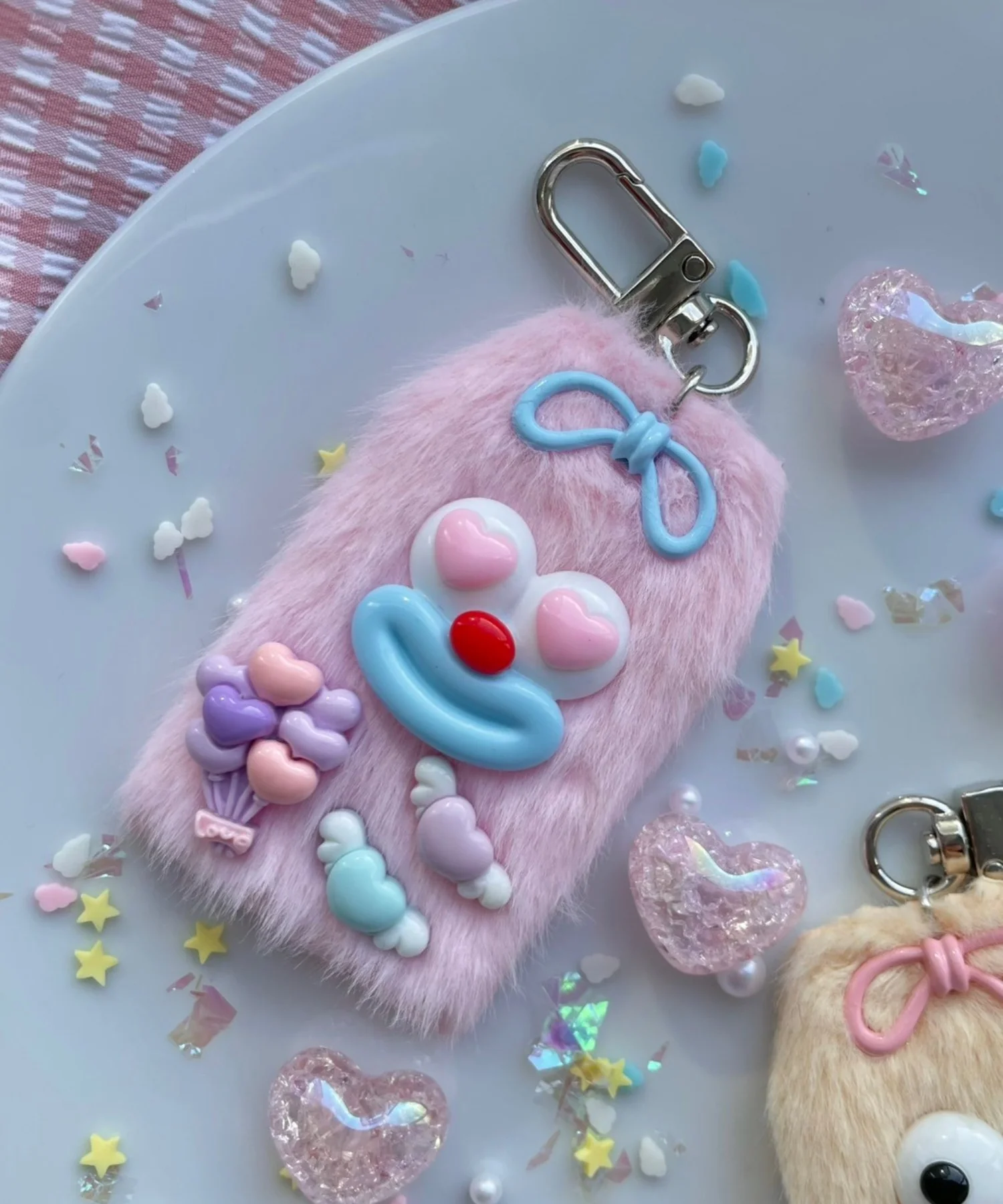 ミニラッキーチャームモンスターぬいぐるみキーホルダー - Image 5