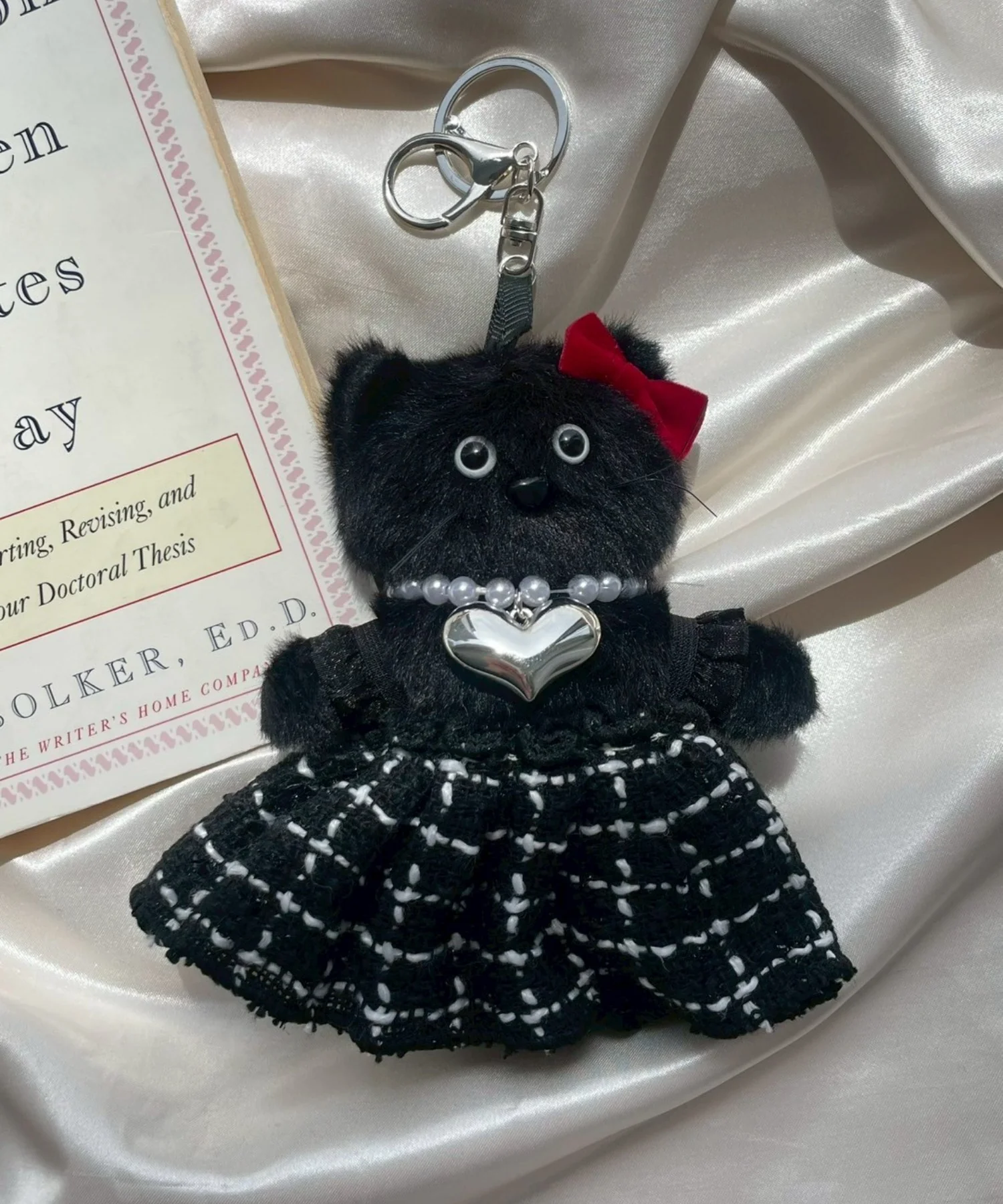 ゴージャスキャットぬいぐるみキーホルダー - Image 9