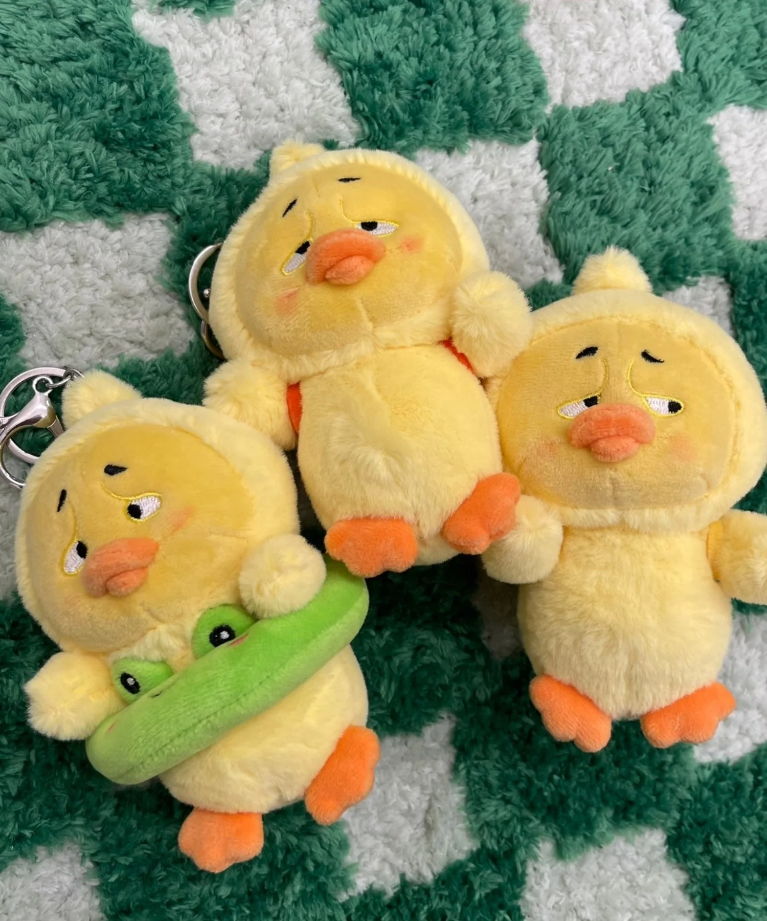 まゆげひよこぬいぐるみキーホルダー - Image 4