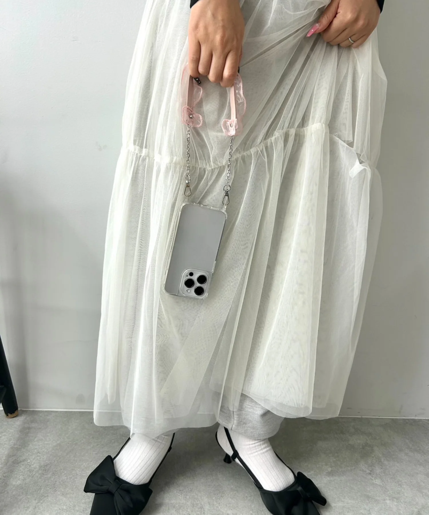 フリルチェーンハンドストラップ - Image 9