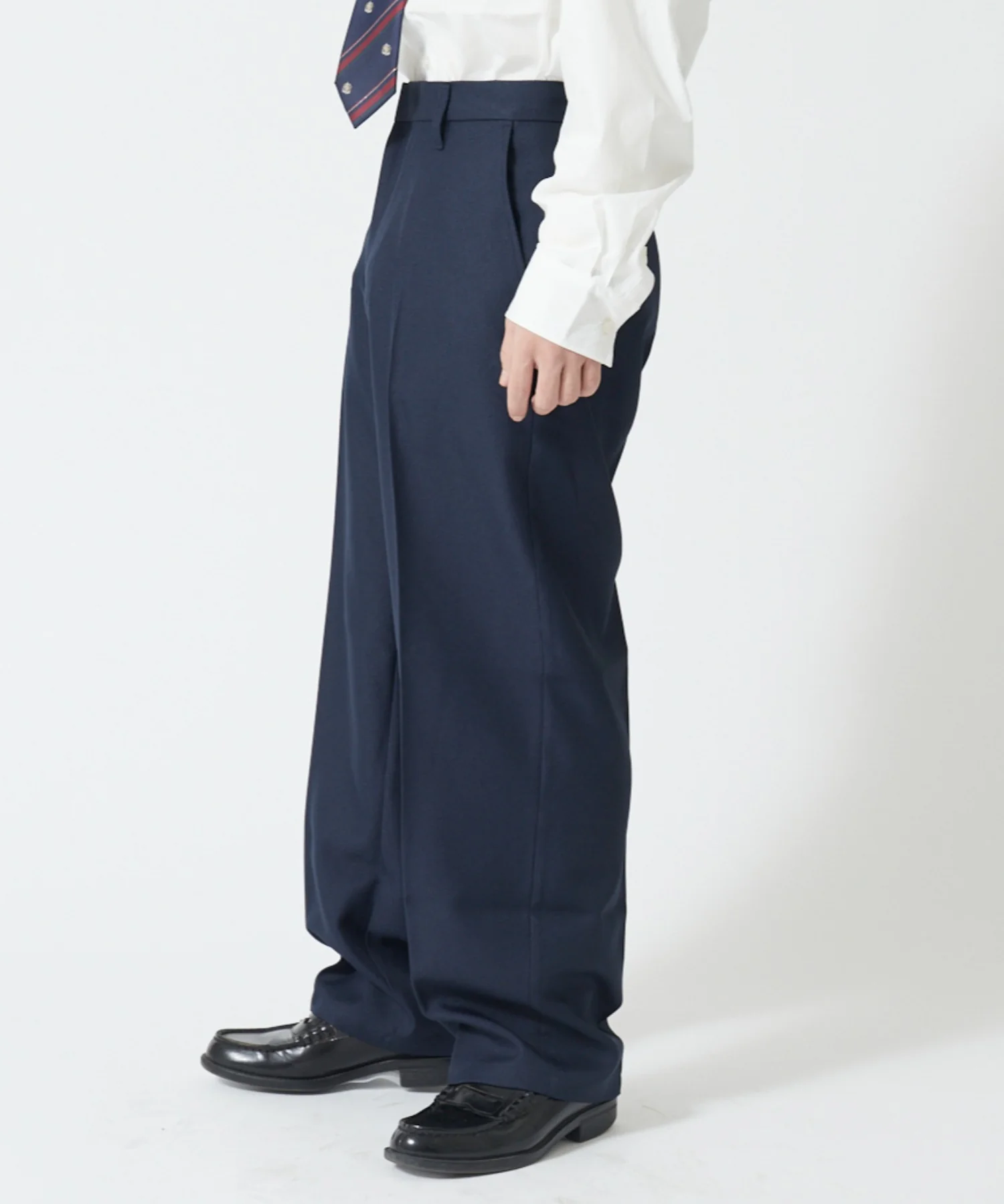 メンズスクールセミワイドスラックス