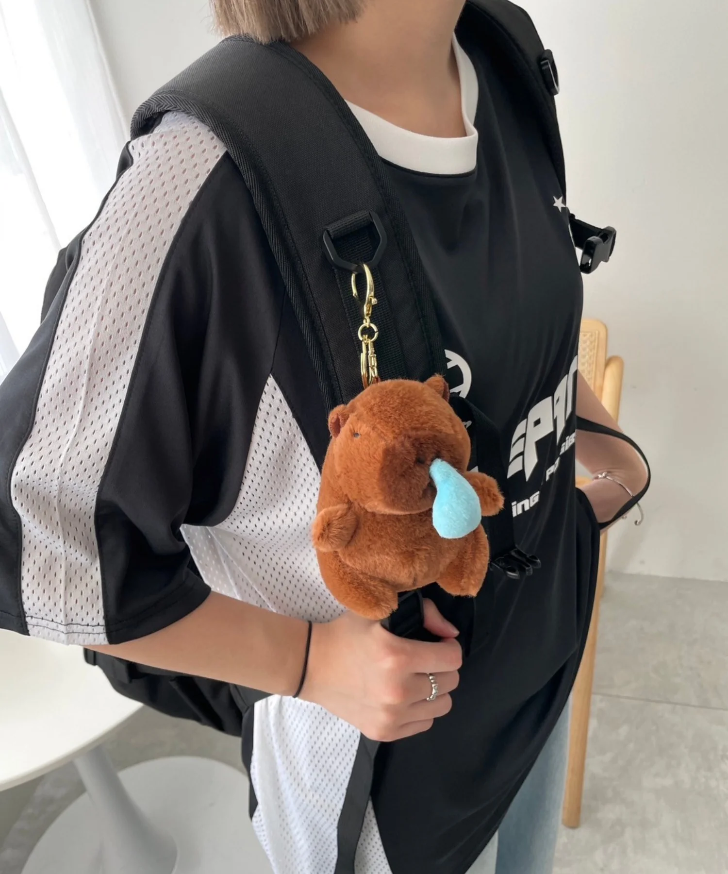 カピバラぬいぐるみキーホルダー - Image 2