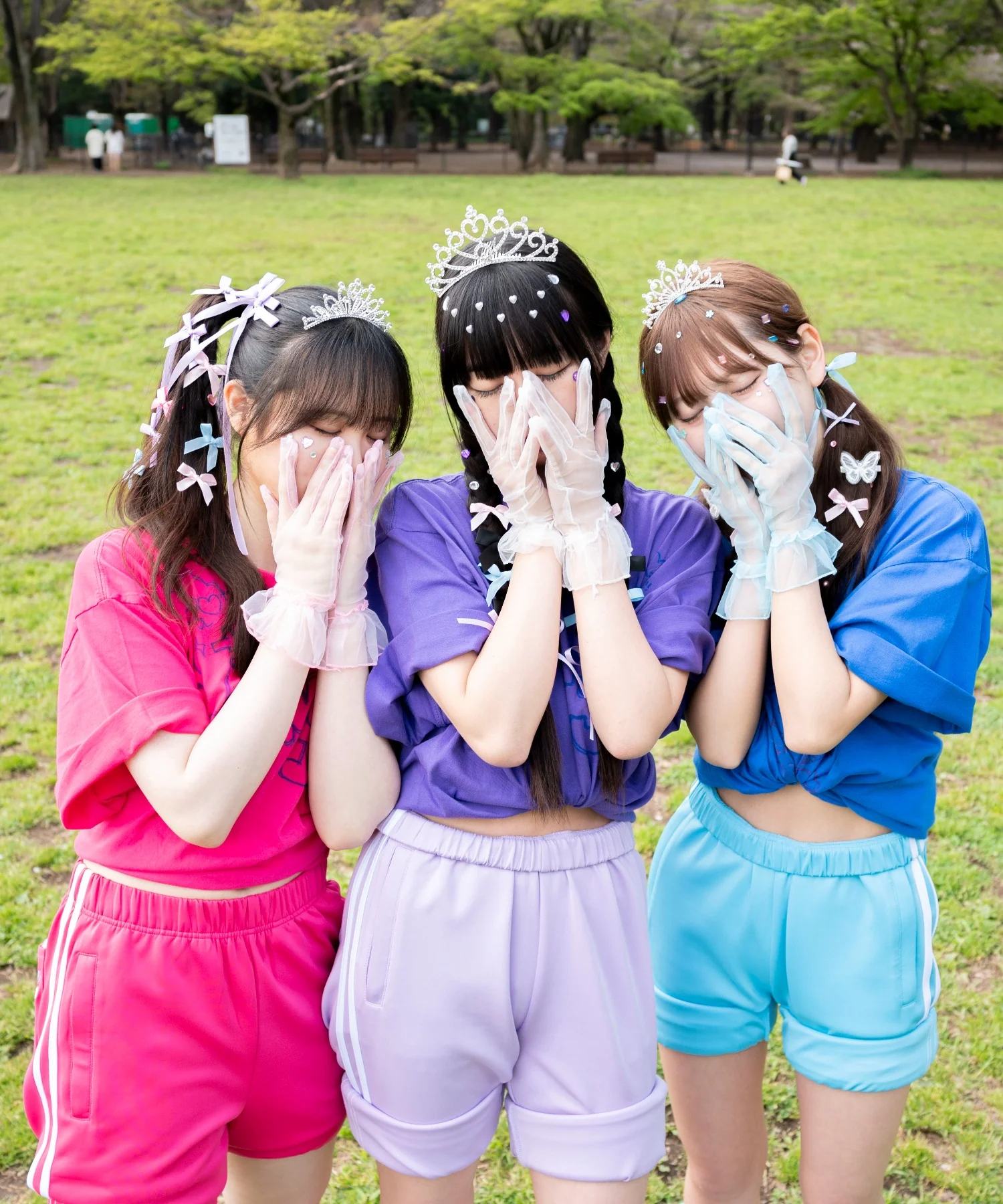 カラーTシャツ