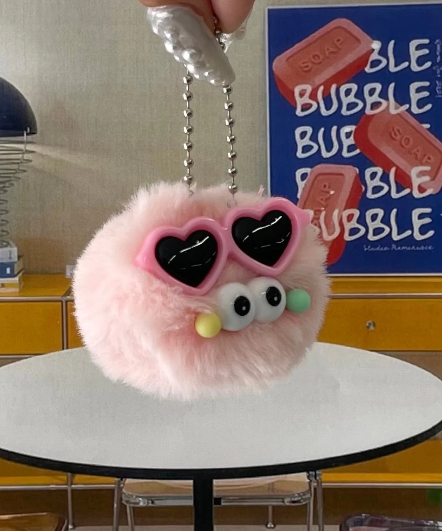 ミニサングラスモンスターぬいぐるみキーホルダー - Image 4