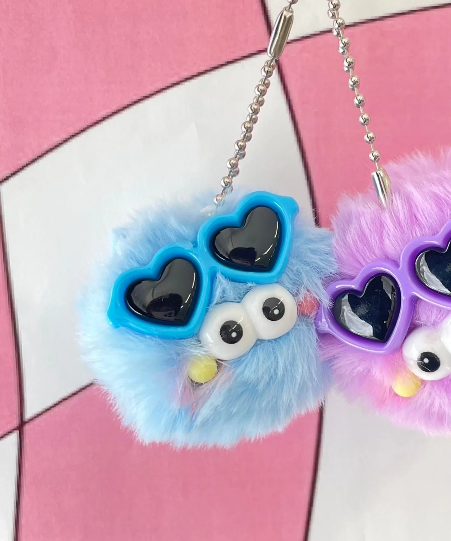 ミニサングラスモンスターぬいぐるみキーホルダー - Image 5
