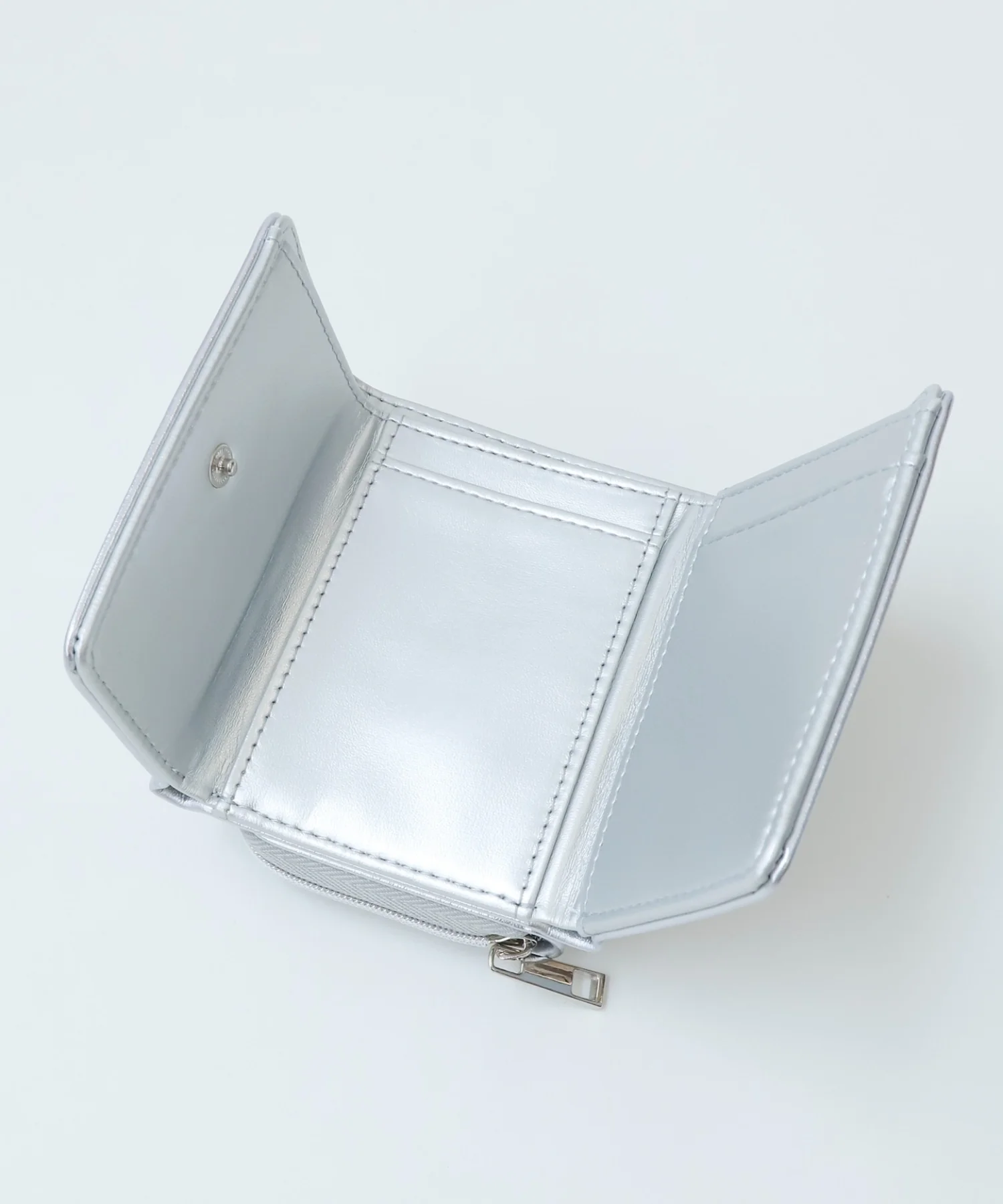 オールドイングリッシュメタルパーツウォレット - Image 9