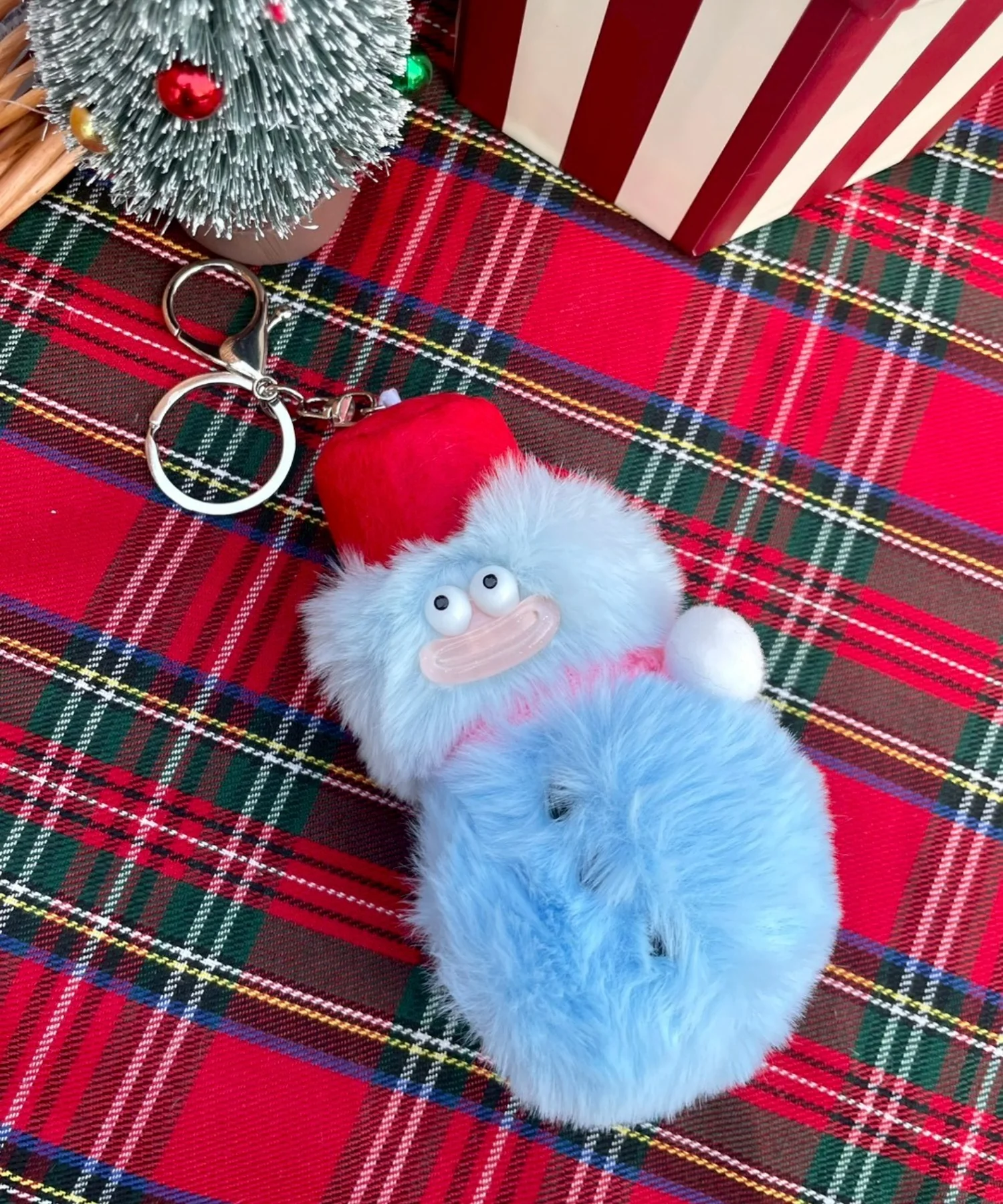 BIG雪だるまモンスターぬいぐるみキーホルダー - Image 7