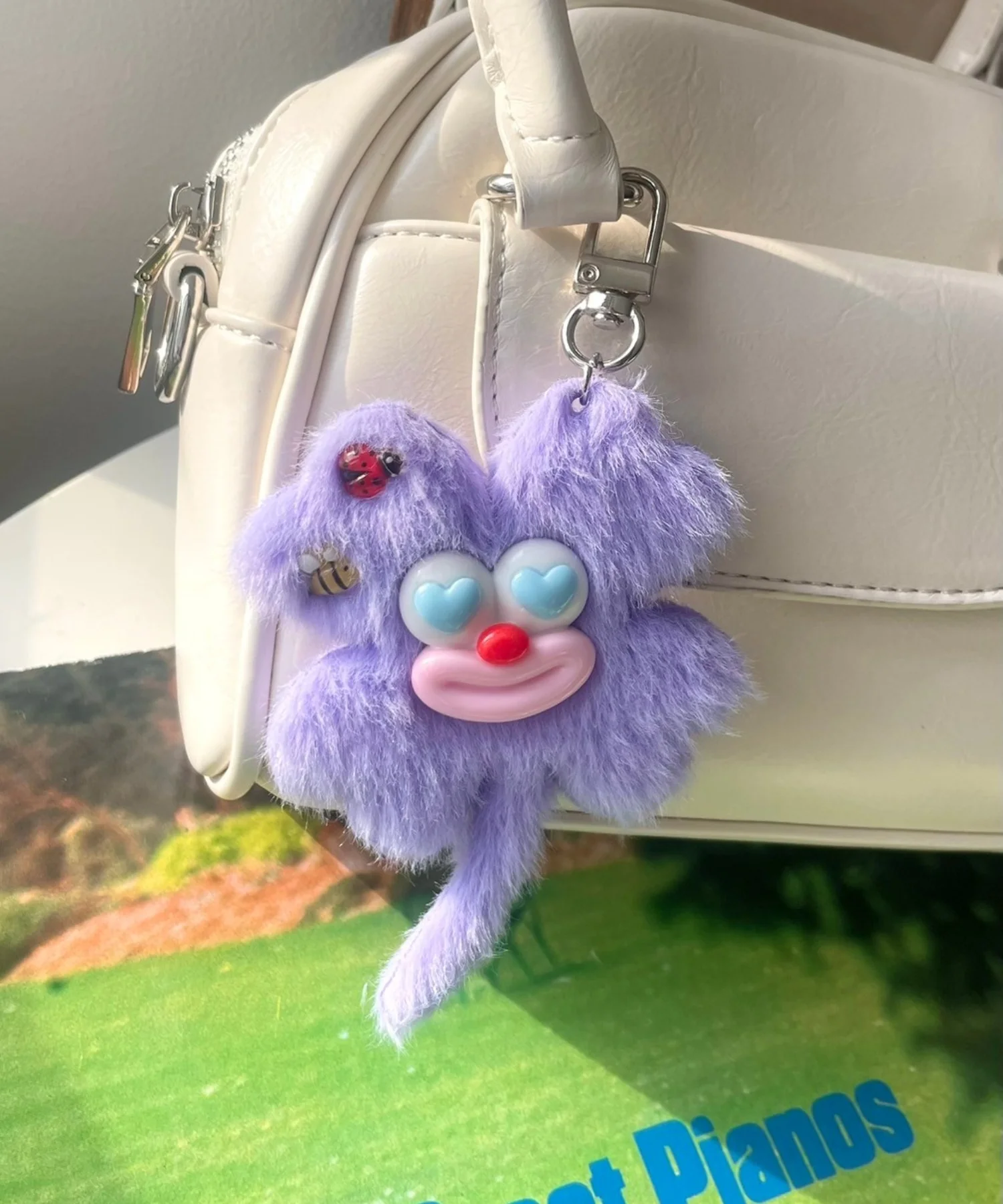 ハッピークローバーモンスターぬいぐるみキーホルダー - Image 5