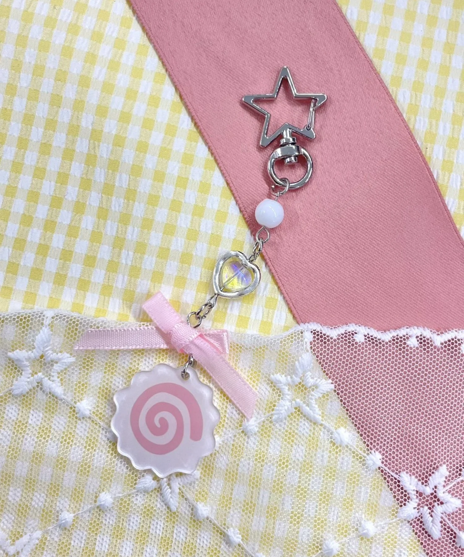 ぐるぐるビーズキーホルダー - Image 6