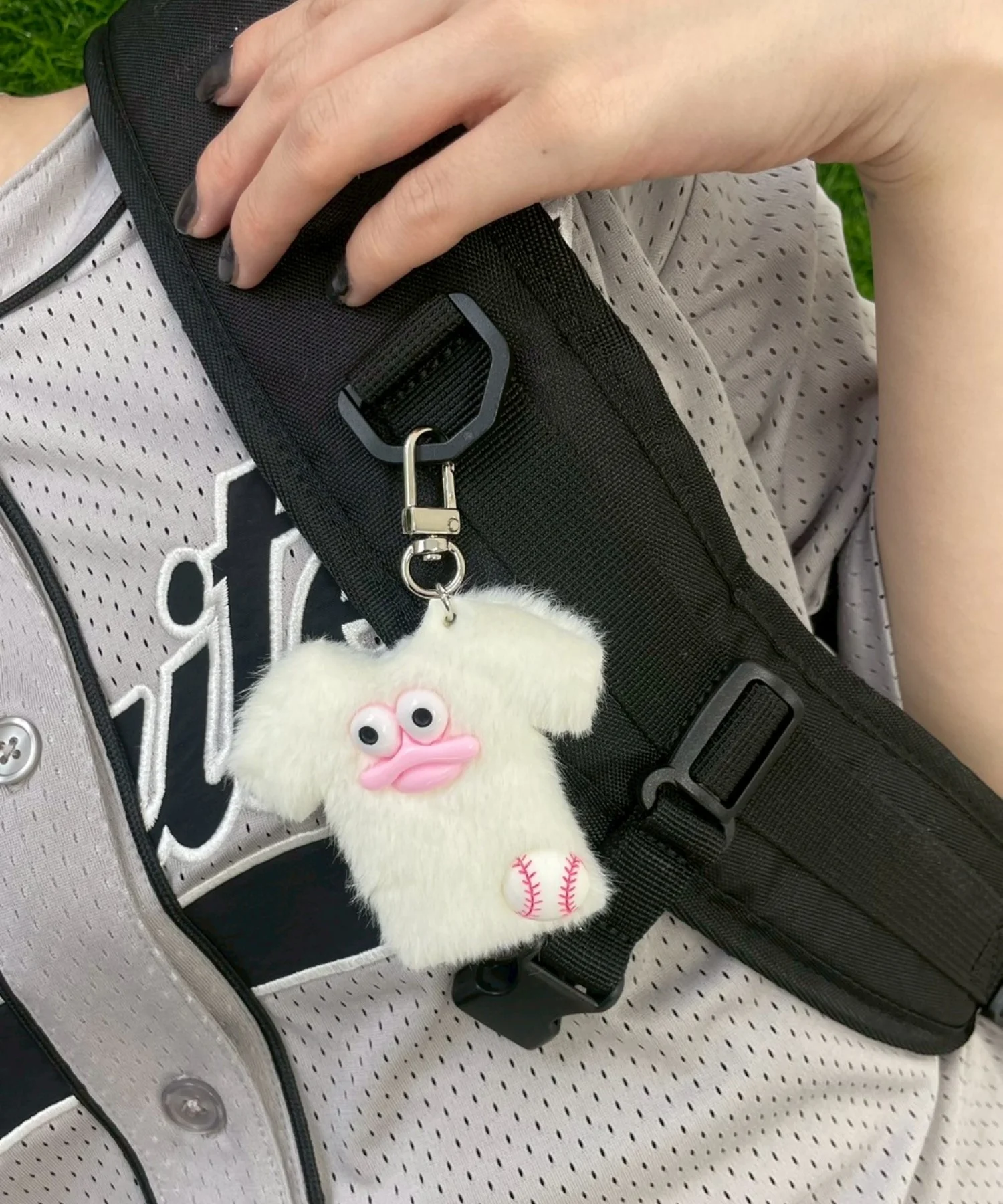イケイケスポーツユニフォームモンスターぬいぐるみキーホルダー - Image 24