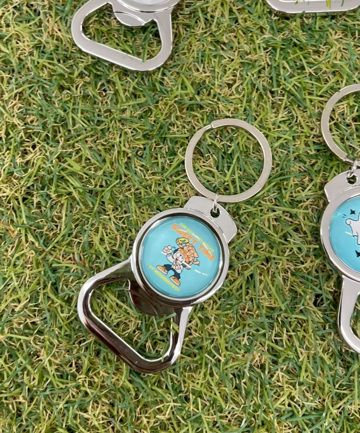 グラフィックオープナーキーホルダー - Image 11