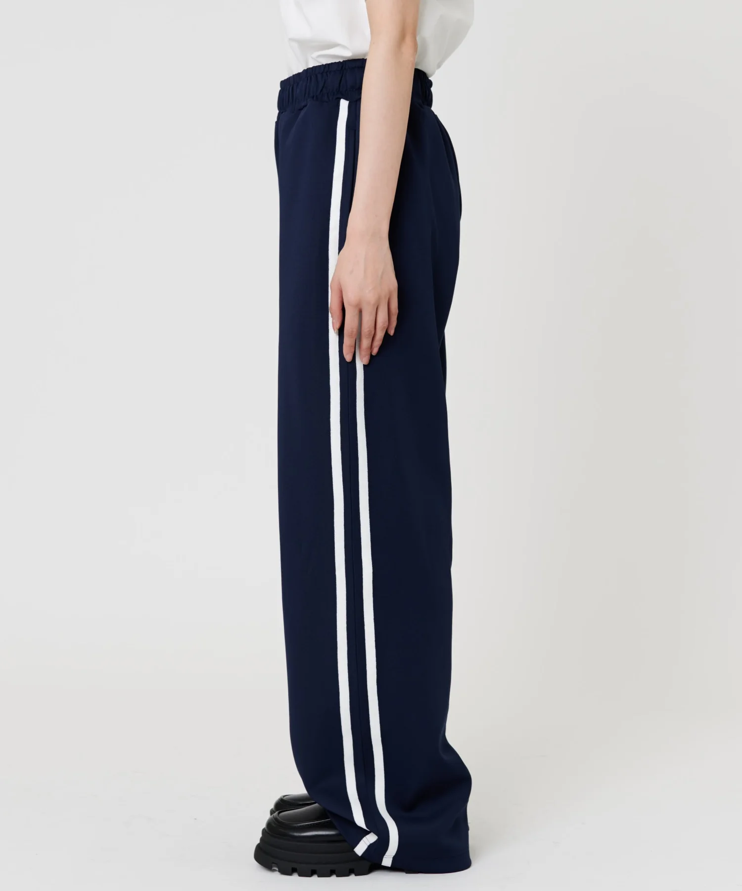 スクールライントラックパンツ - Image 11