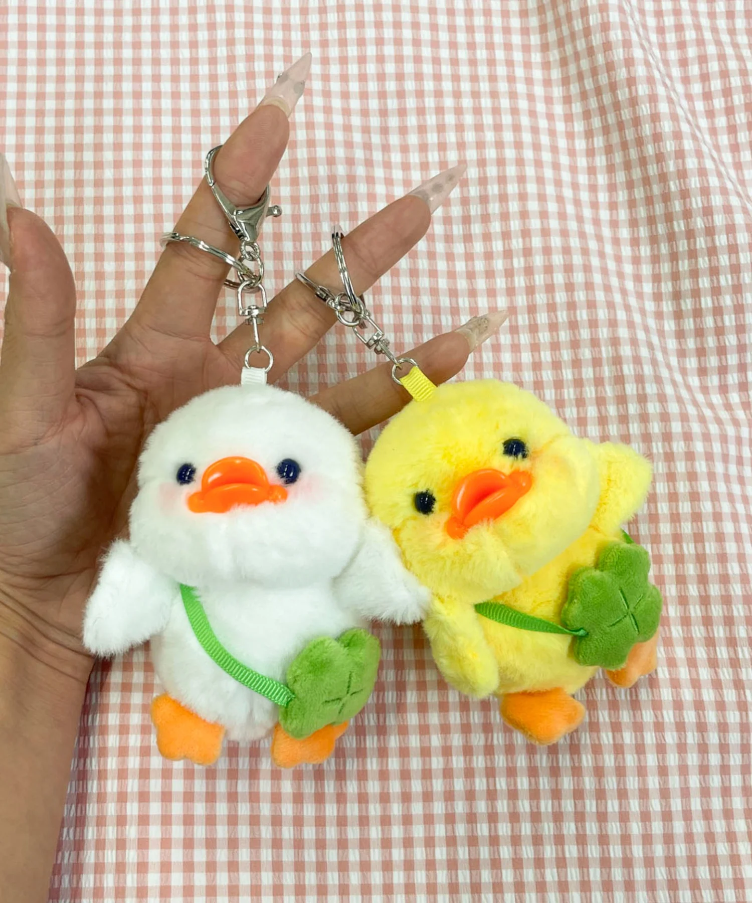 幸せひよこぬいぐるみキーホルダー - Image 4