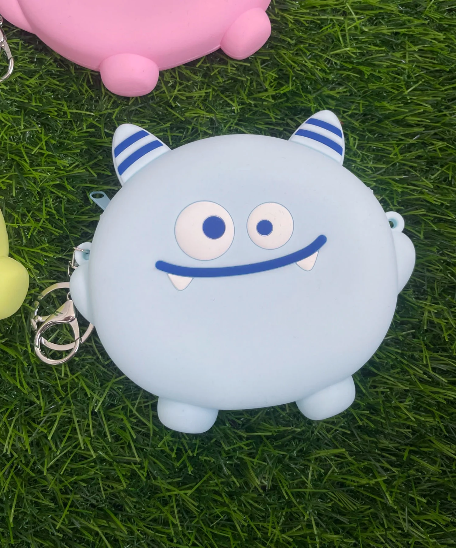 ツノツノモンスターポーチ
