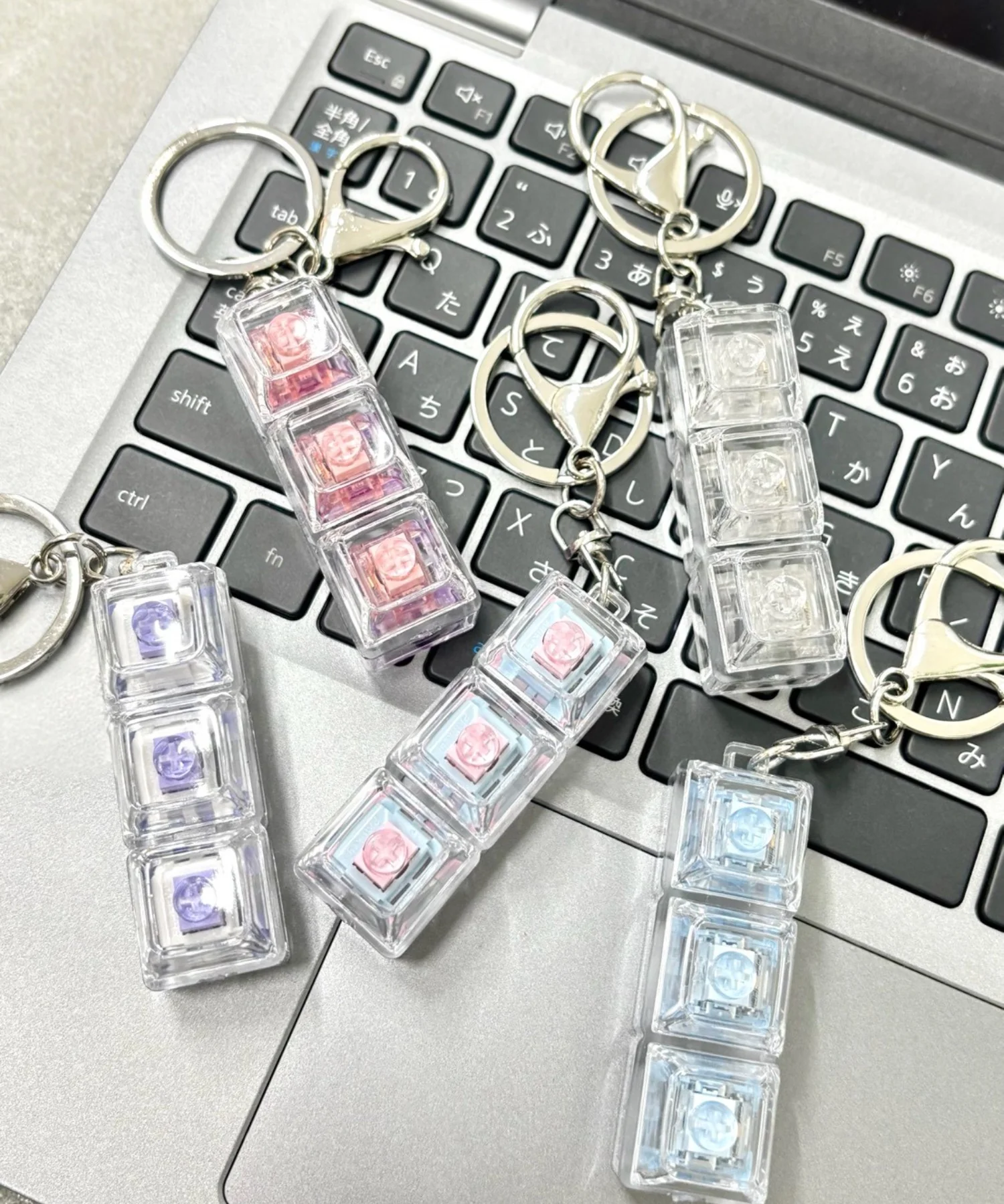 クリアカラーキーキーホルダー - Image 6