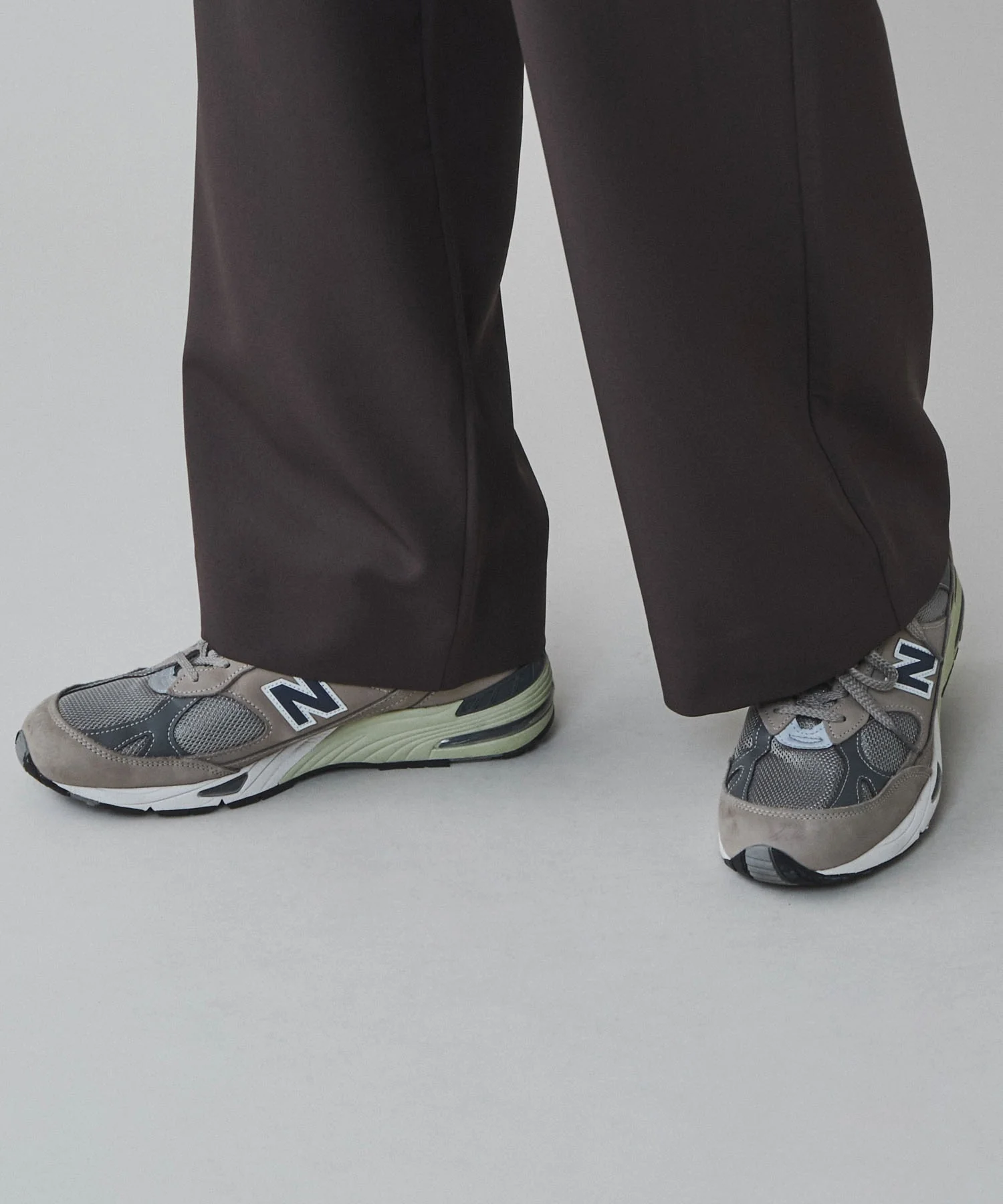 トロミ　ルーズカーゴスラックス - Image 12