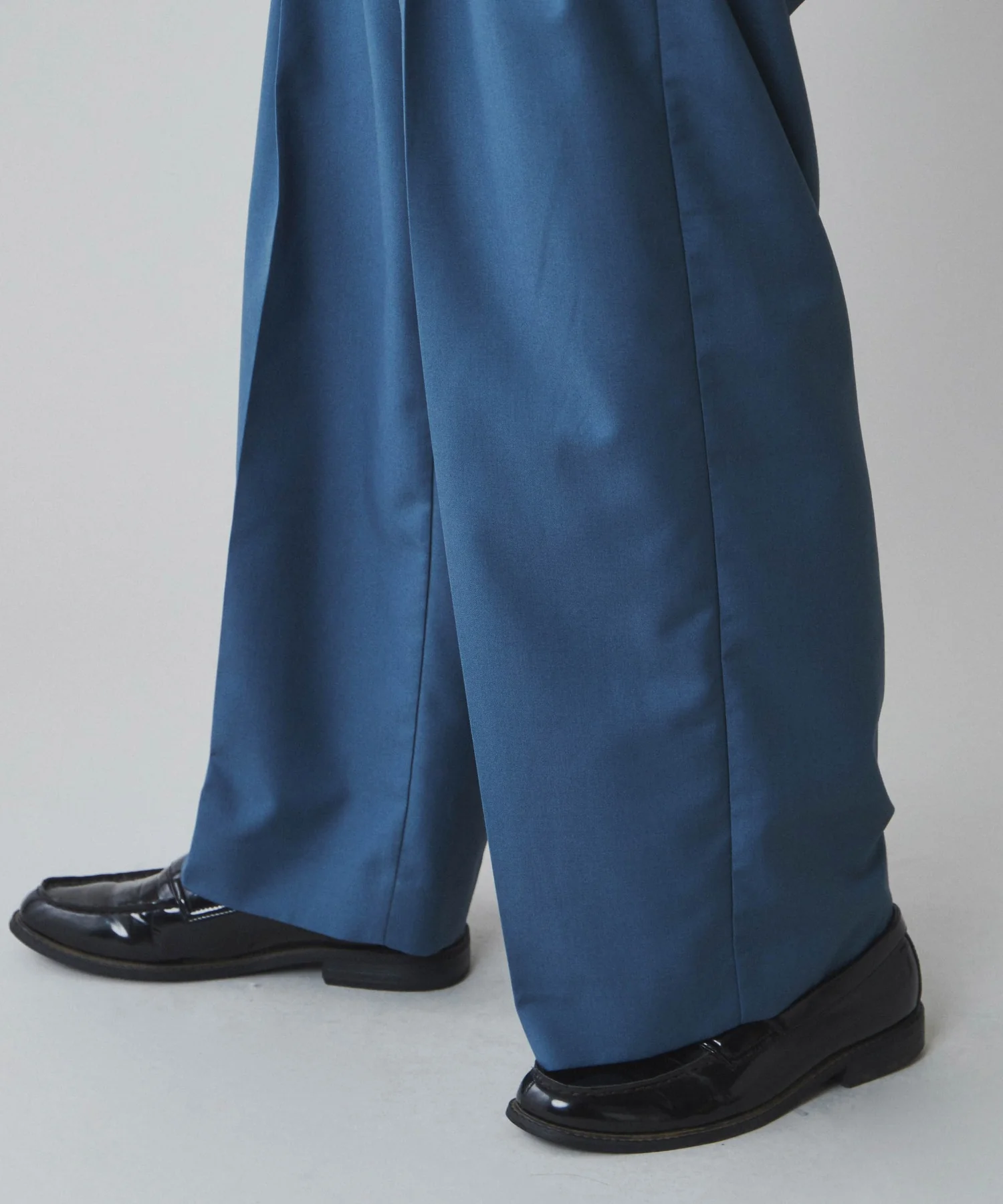 TRワイドストレートスラックス - Image 9
