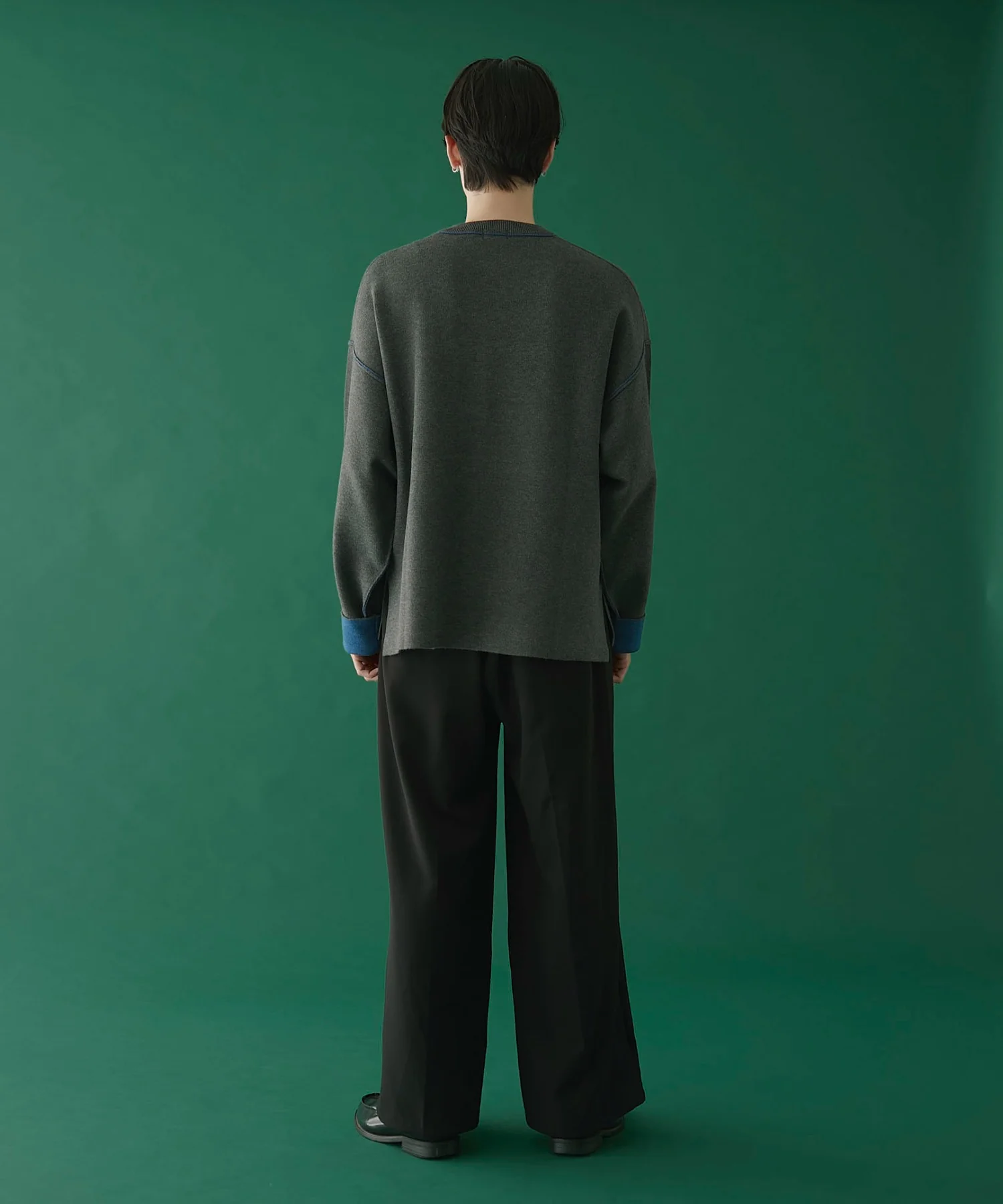 アウトリンキングニットプルオーバー - Image 14