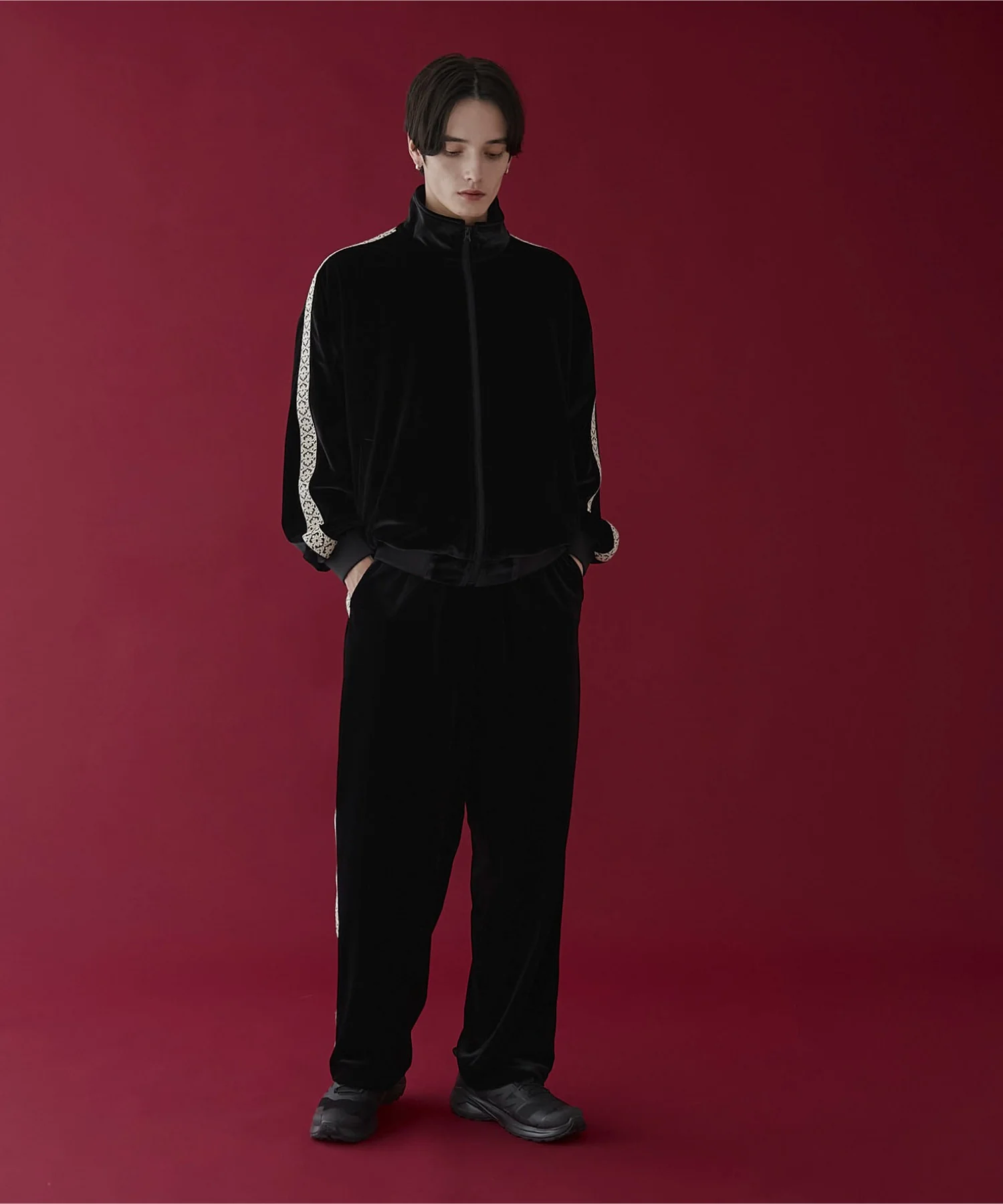 ベロアライントラックパンツ - Image 12