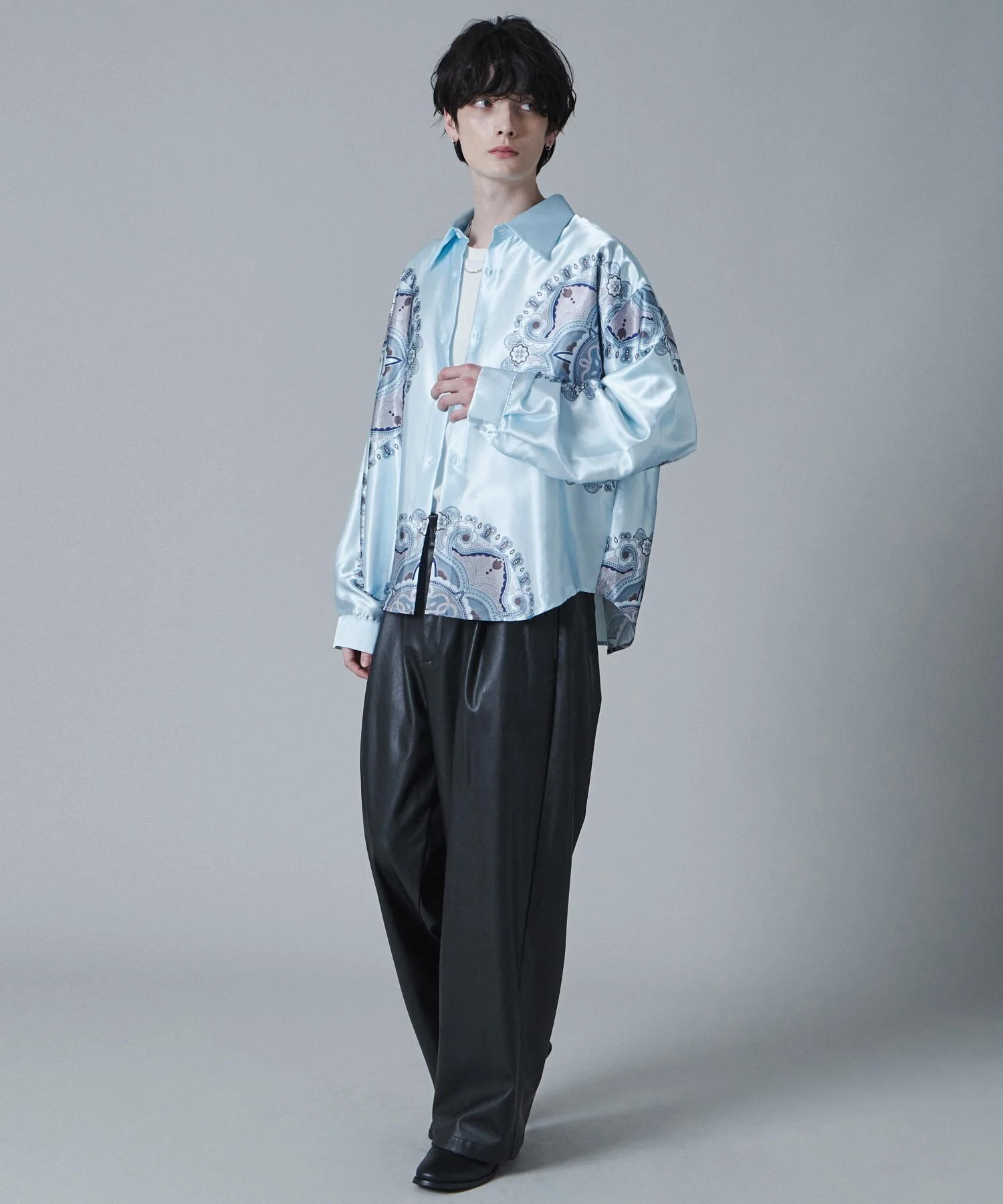 サテンプリントシャツ - Image 4