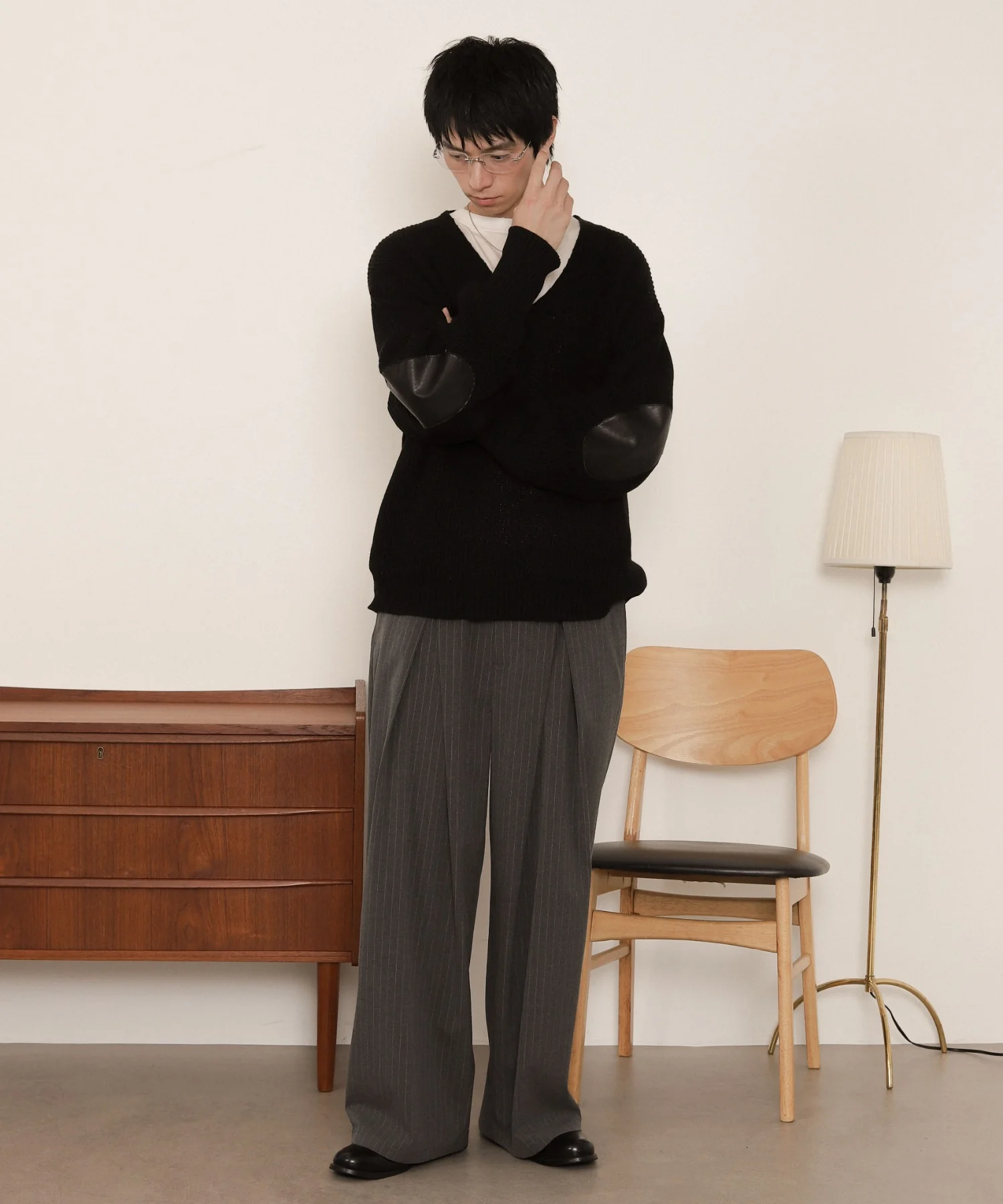 エルボーパッチVネックプルオーバー - Image 23