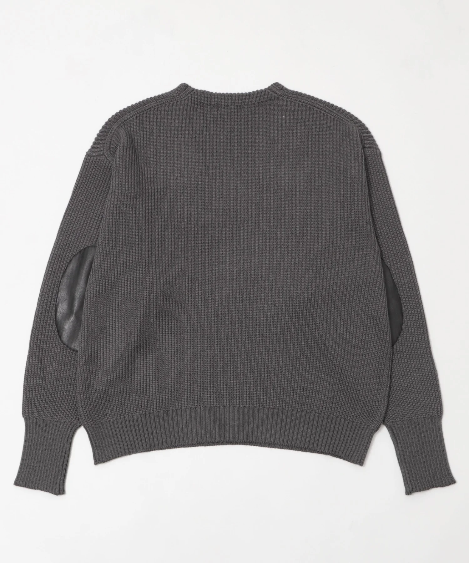 エルボーパッチVネックプルオーバー - Image 29