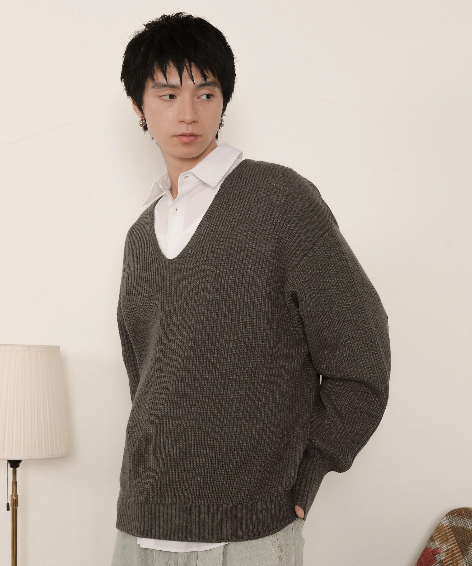 エルボーパッチVネックプルオーバー - Image 6
