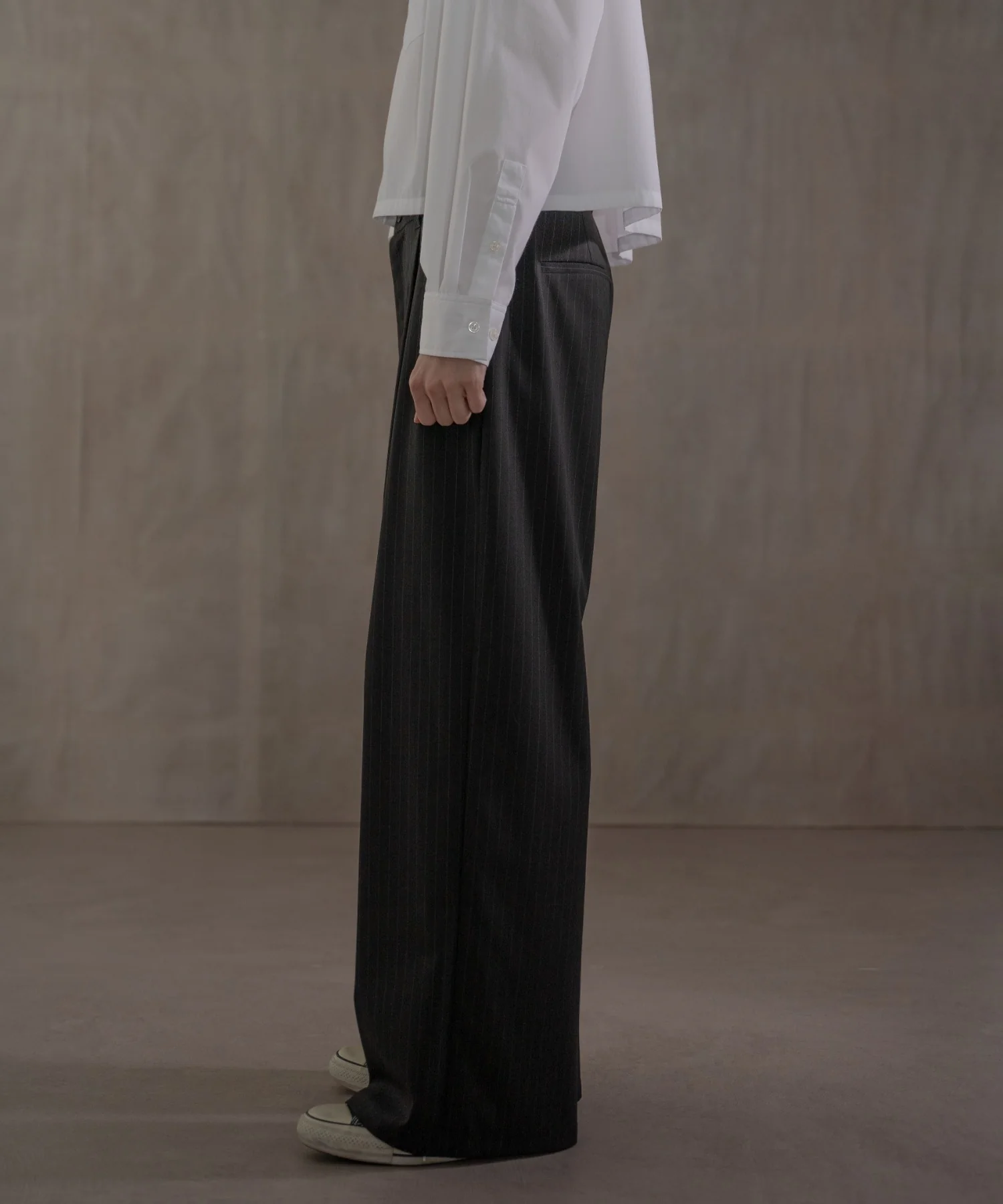 ピンストライプタックワイドスラックス - Image 12