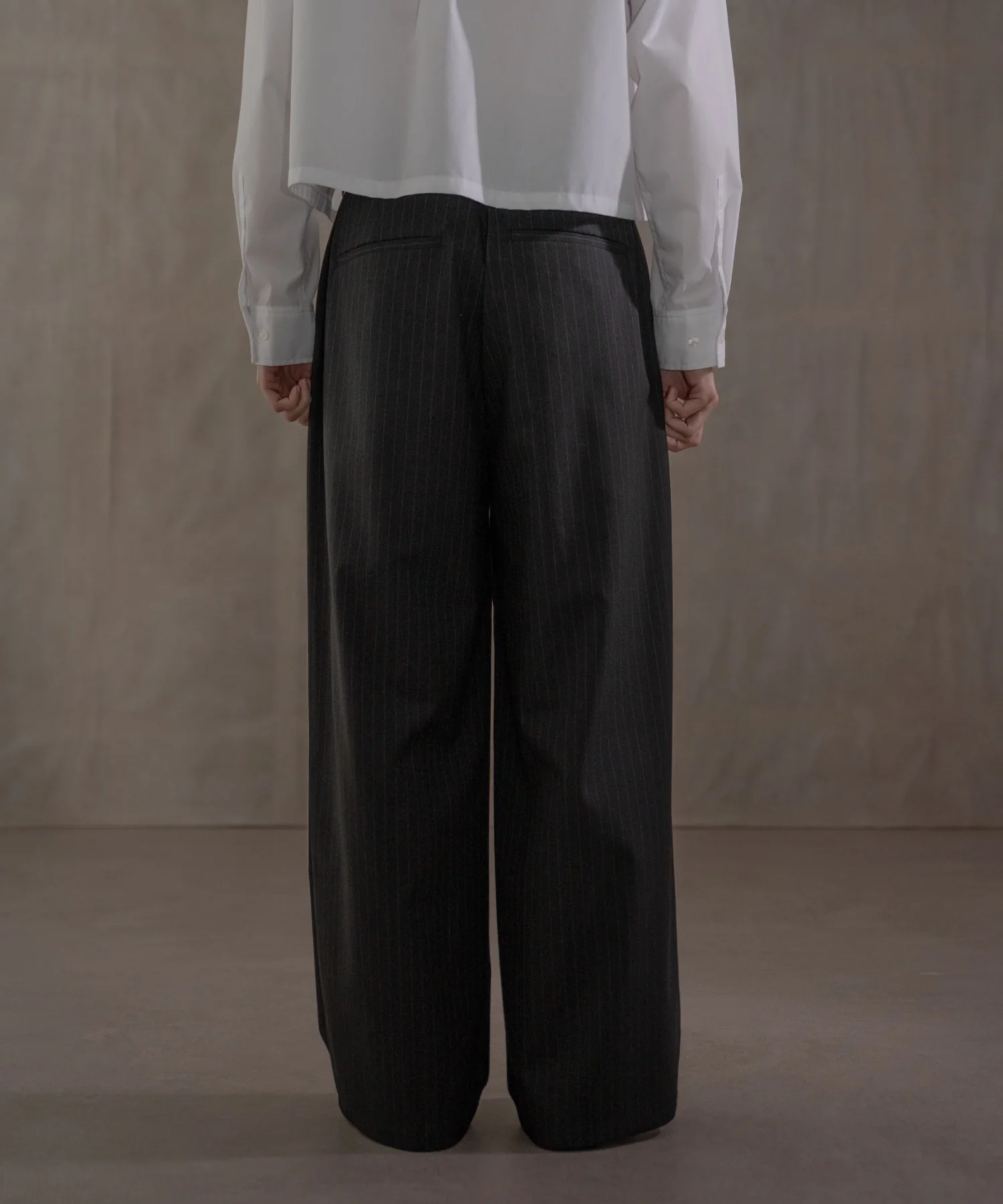 ピンストライプタックワイドスラックス - Image 13