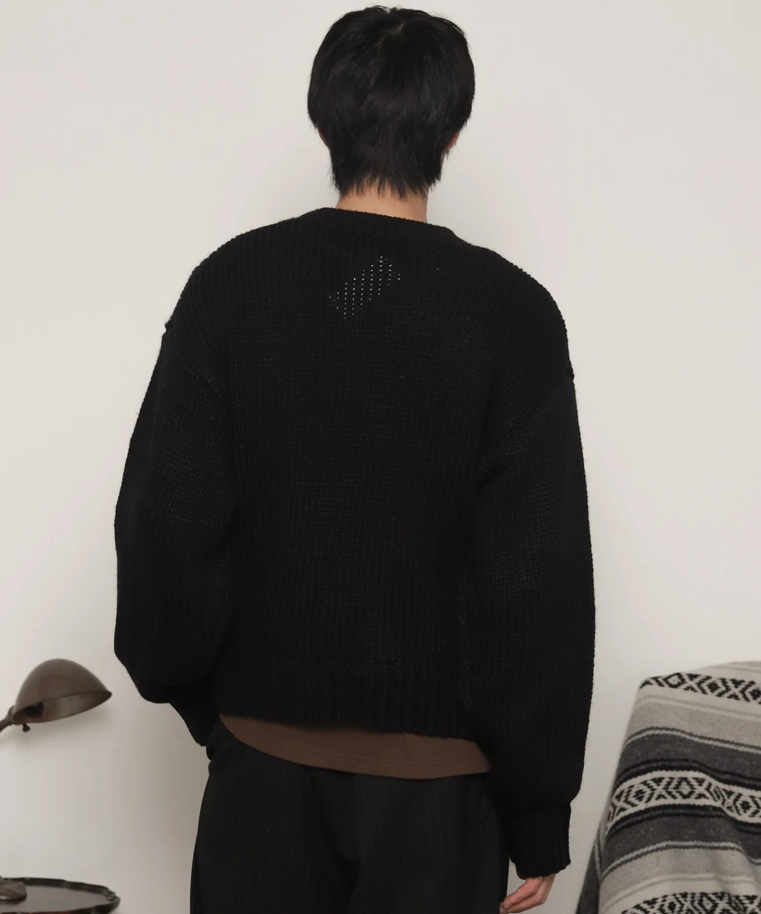 クロップドチャンキーニットプルオーバー - Image 30