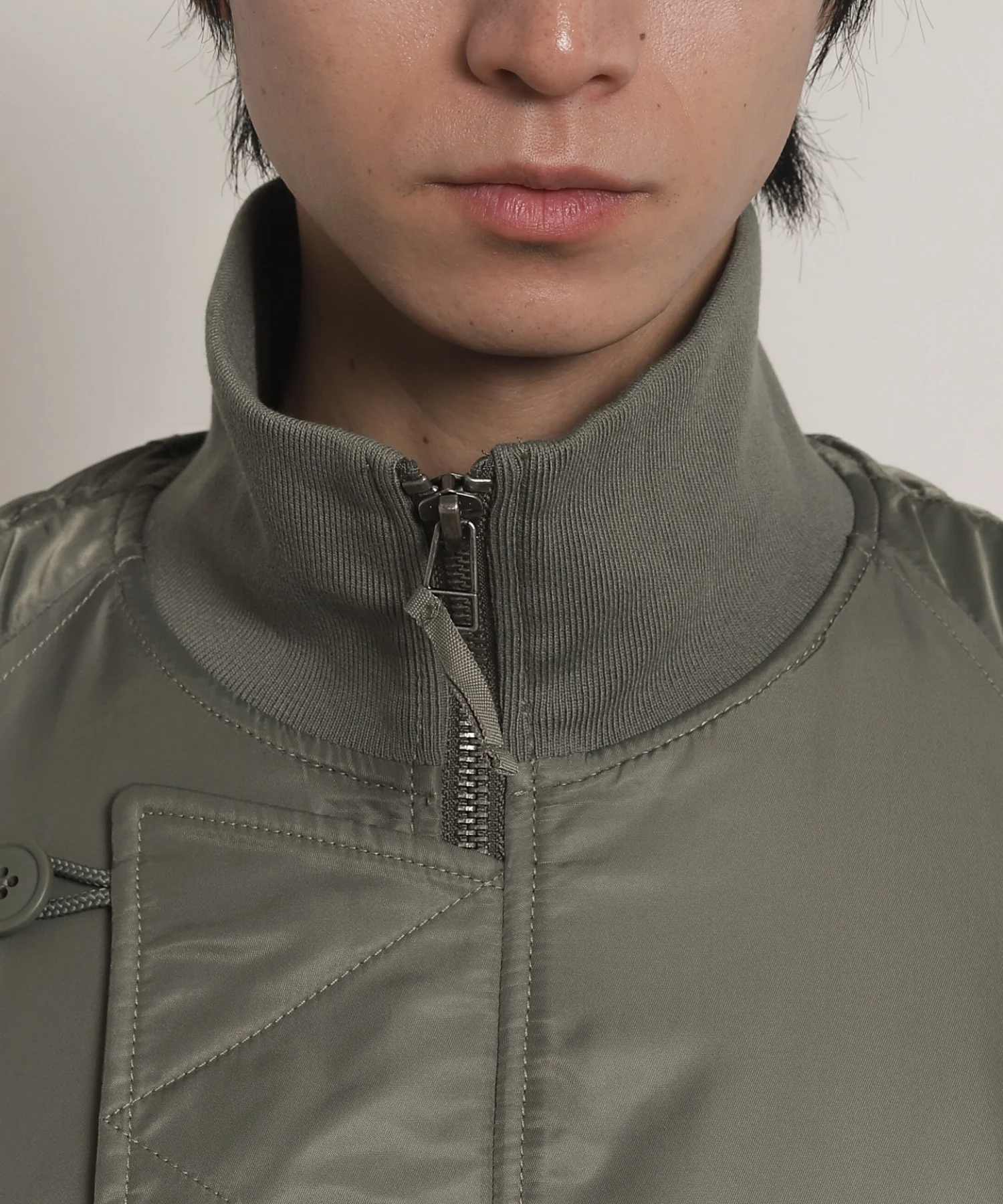 ナイロンスタンドブルゾン - Image 5