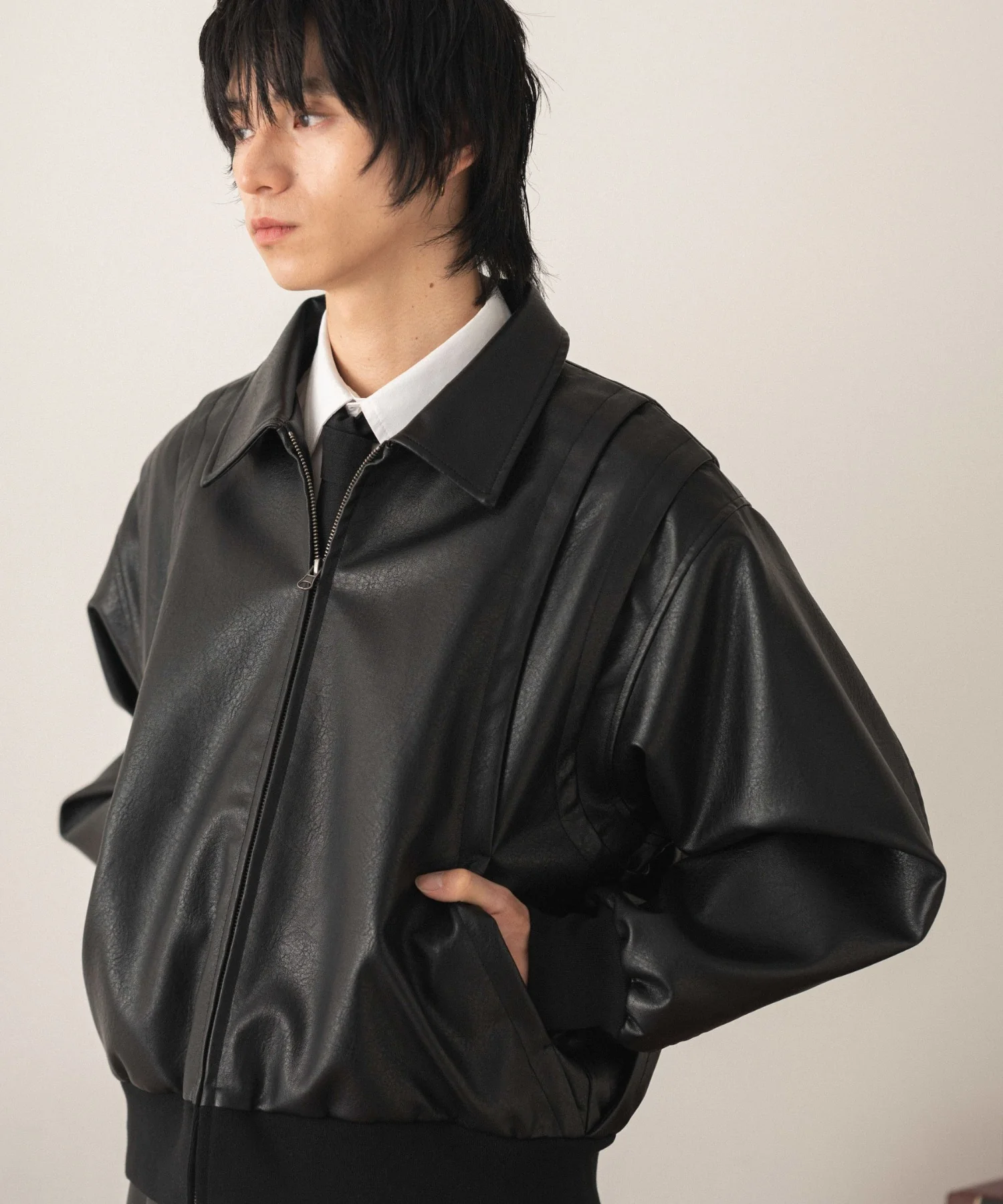 PUタックボンバージャケット - Image 10