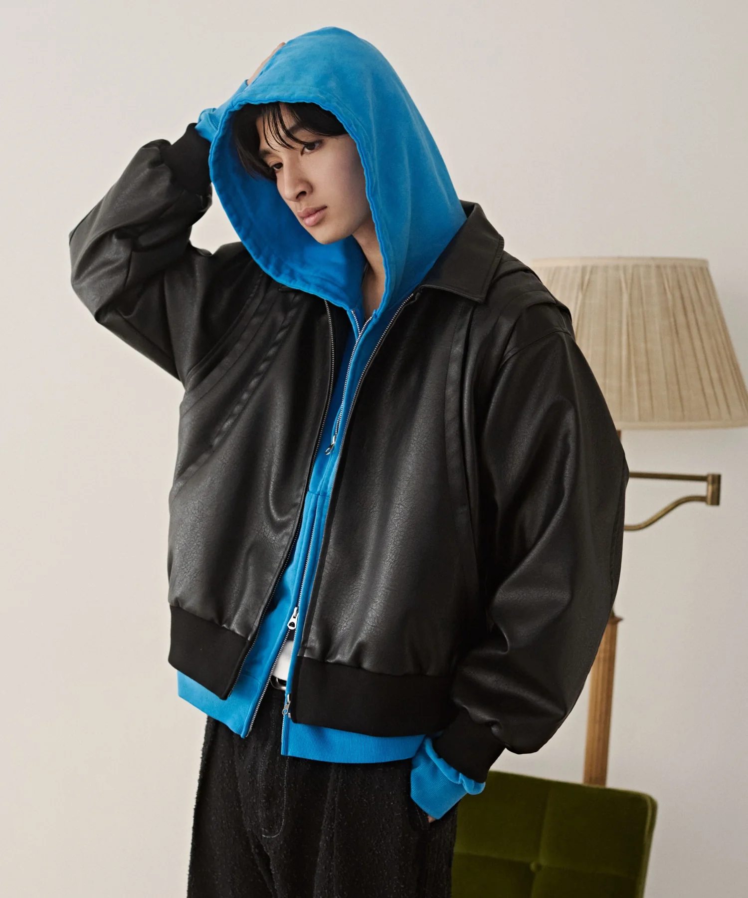 PUタックボンバージャケット - Image 18