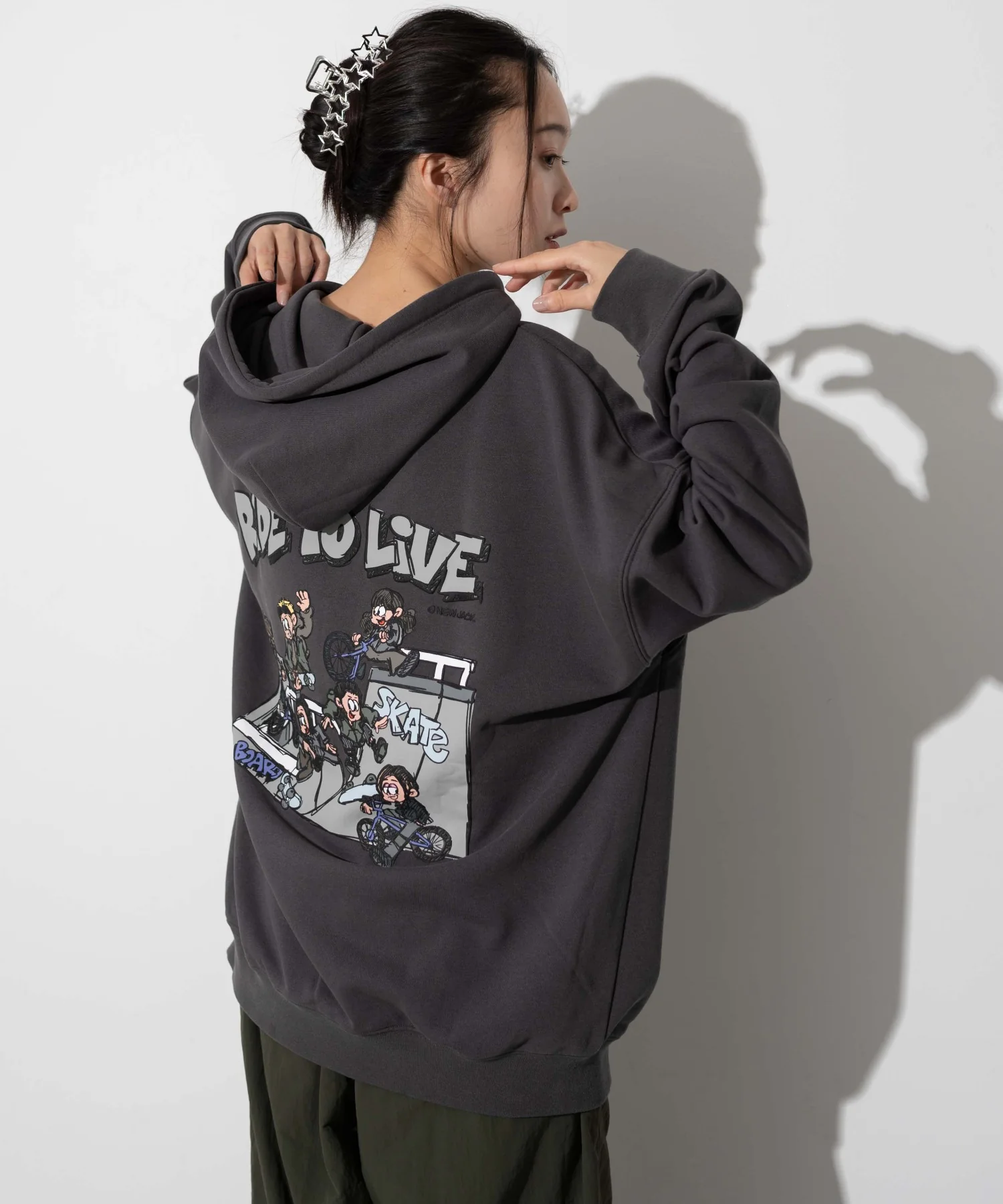 別注NEW　JACKグラフィックプルパーカー - Image 3