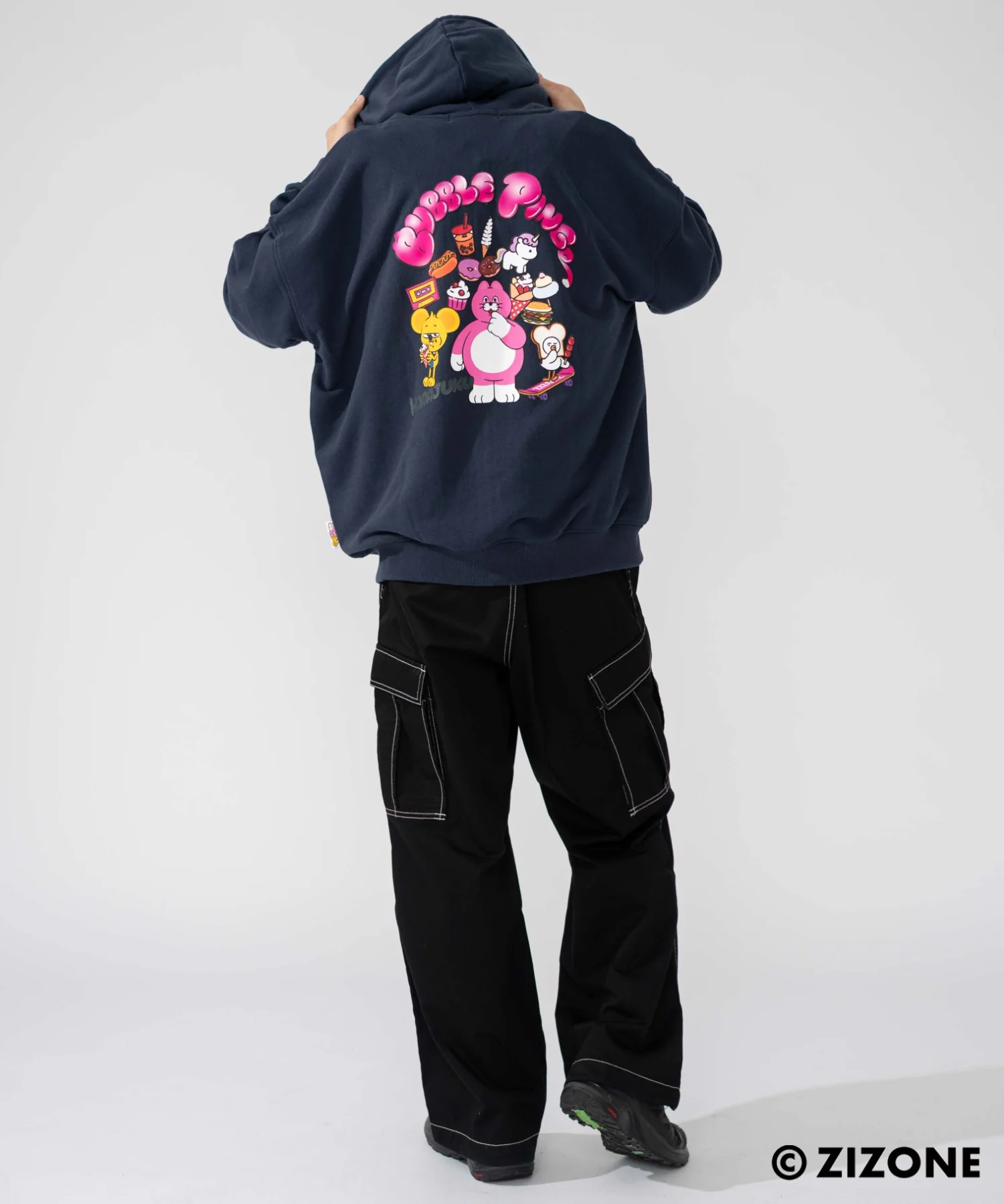 別注ZIZONEグラフィックZIPパーカー - Image 3