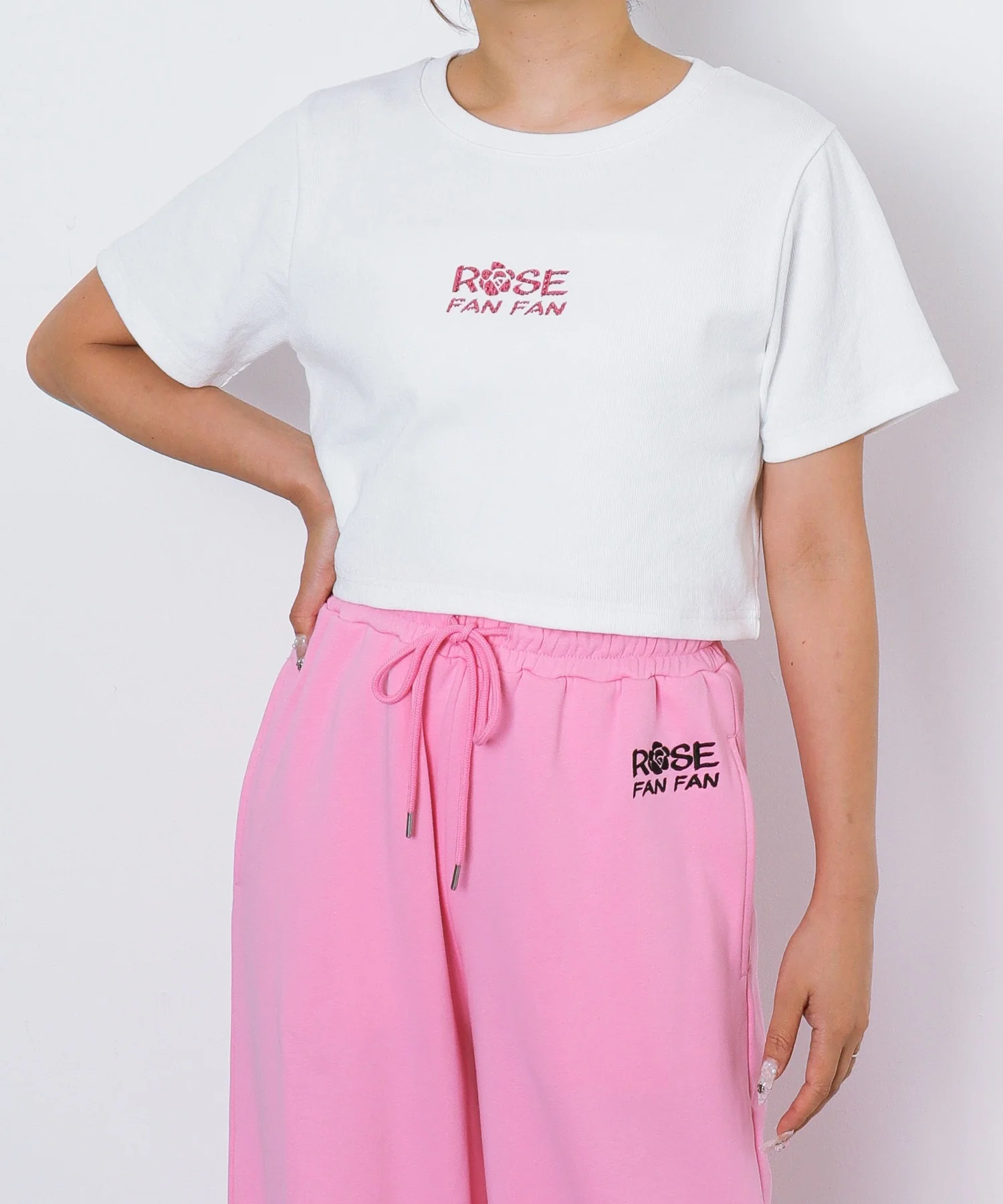 ROSE FAN FANコラボリブT - Image 4