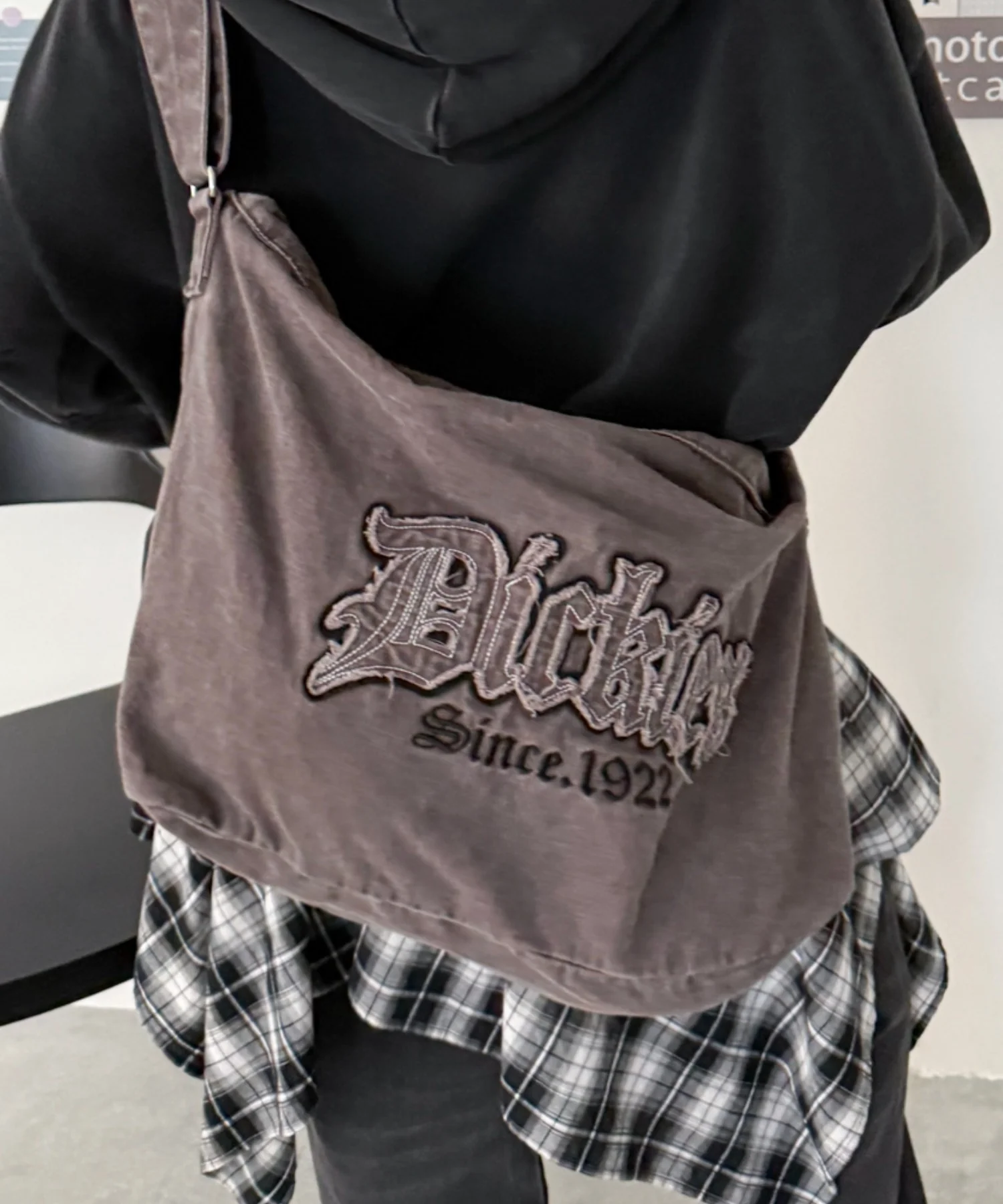 DickeisワッペンロゴBIGショルダー - Image 12
