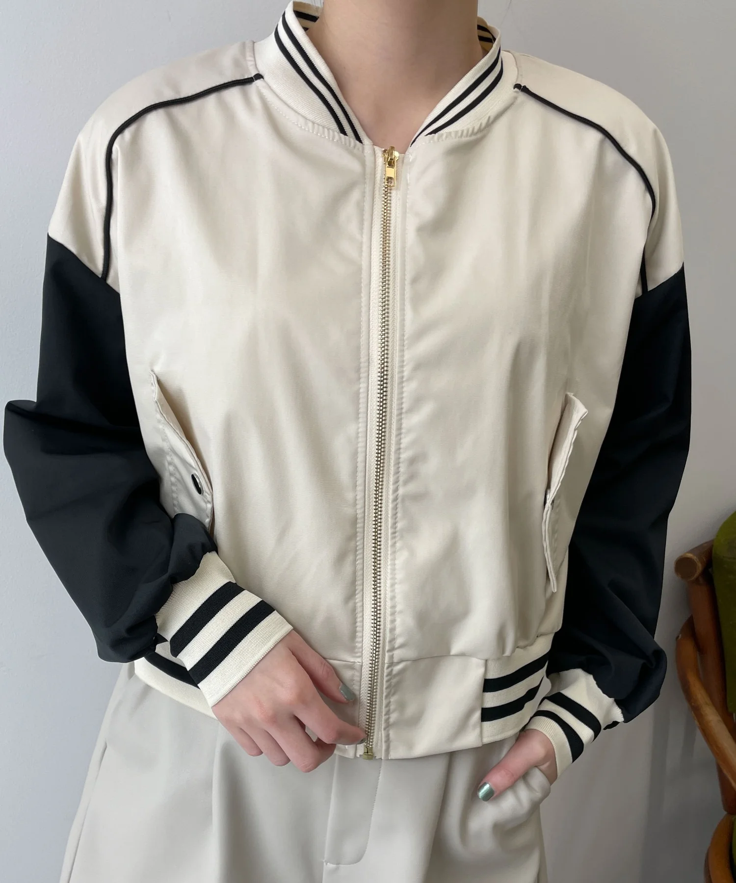 配色デザインブルゾン - Image 4