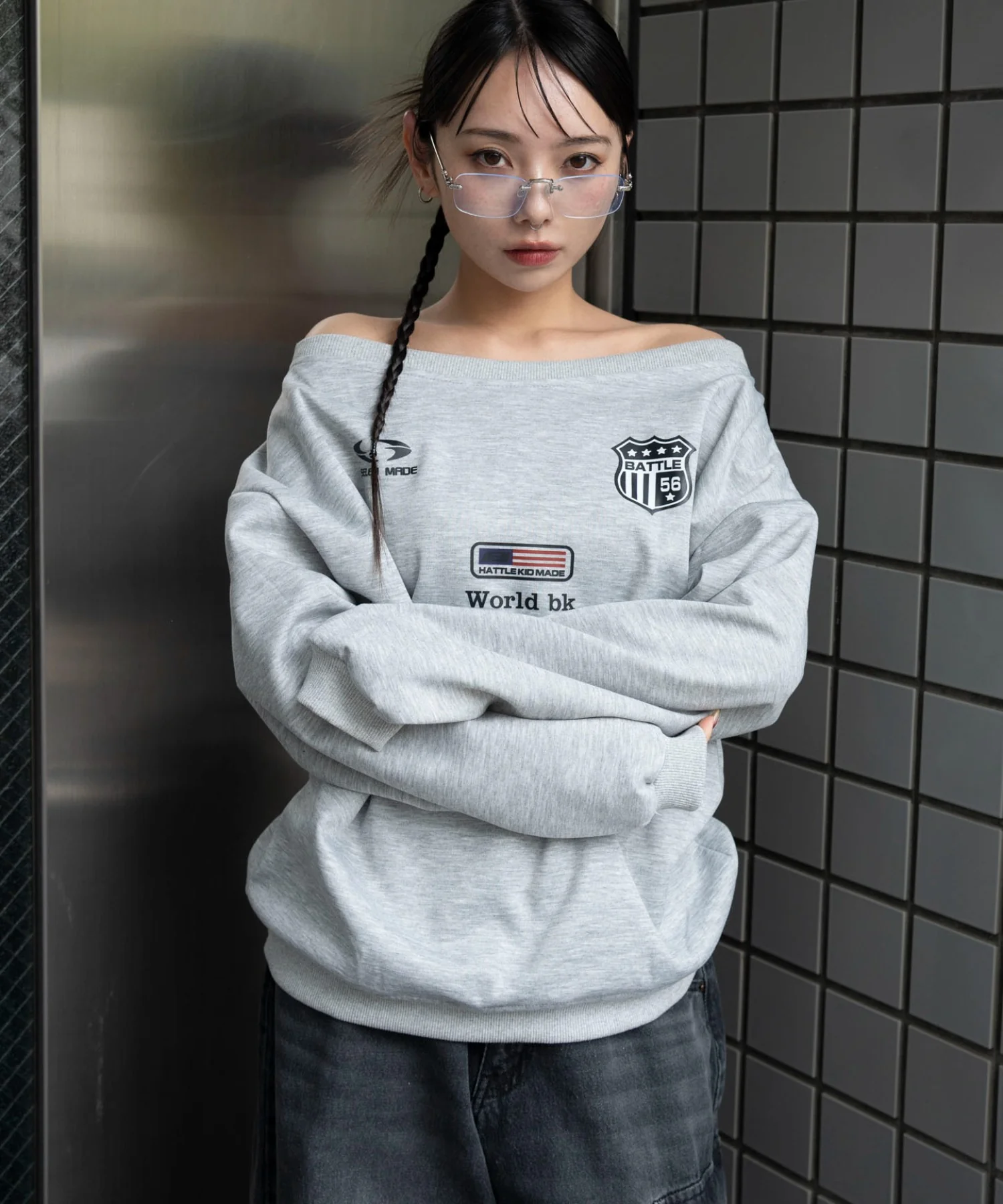 オフショルスポーツスウェット - Image 8